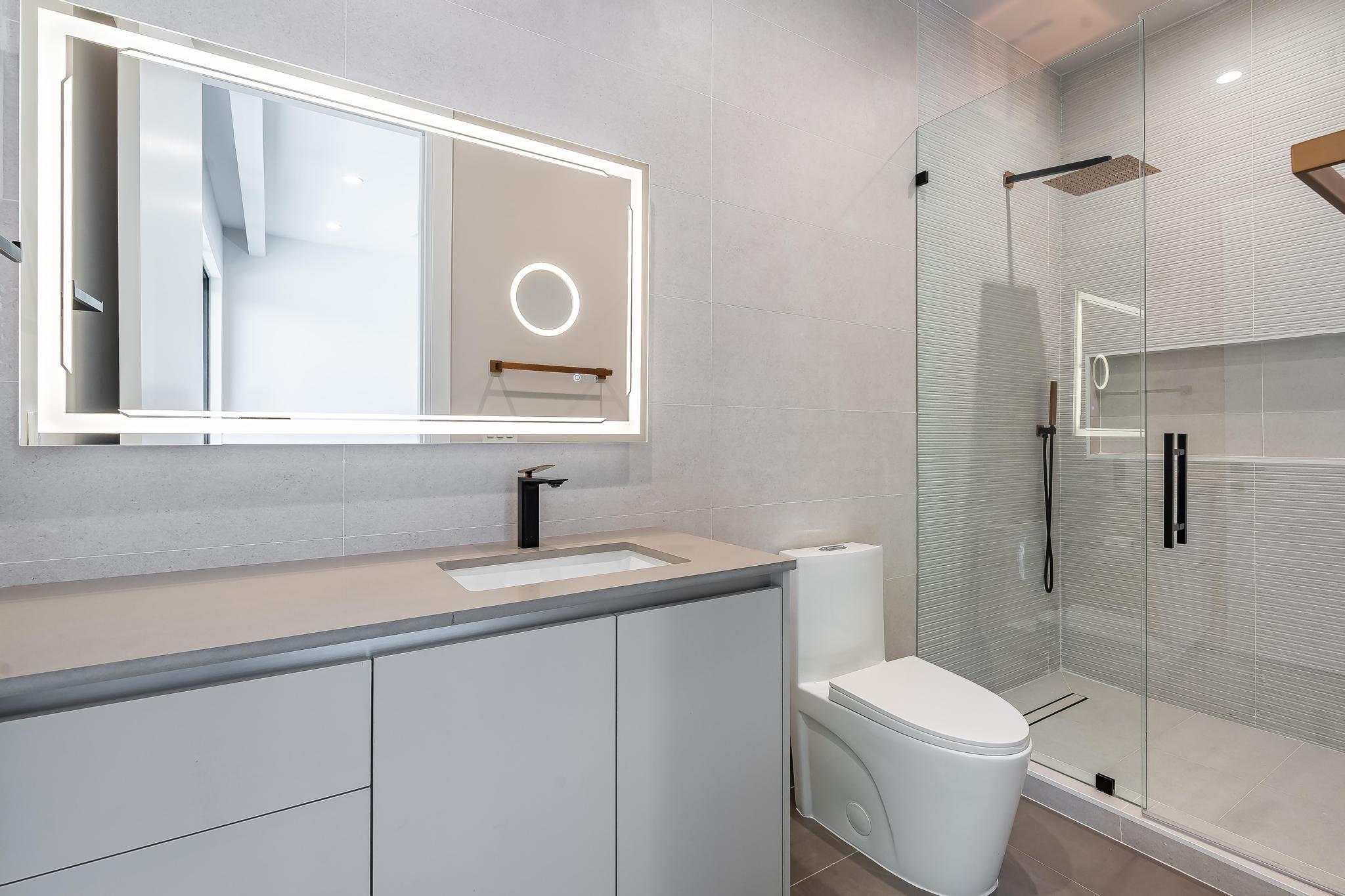 919 NE 17th #A Fort Lauderdale, FL 33304