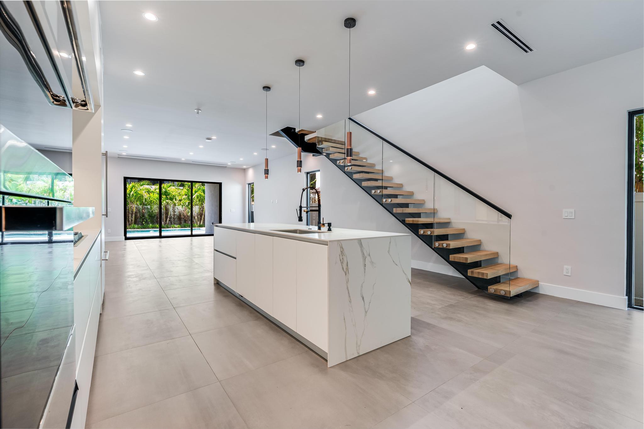 919 NE 17th #A Fort Lauderdale, FL 33304