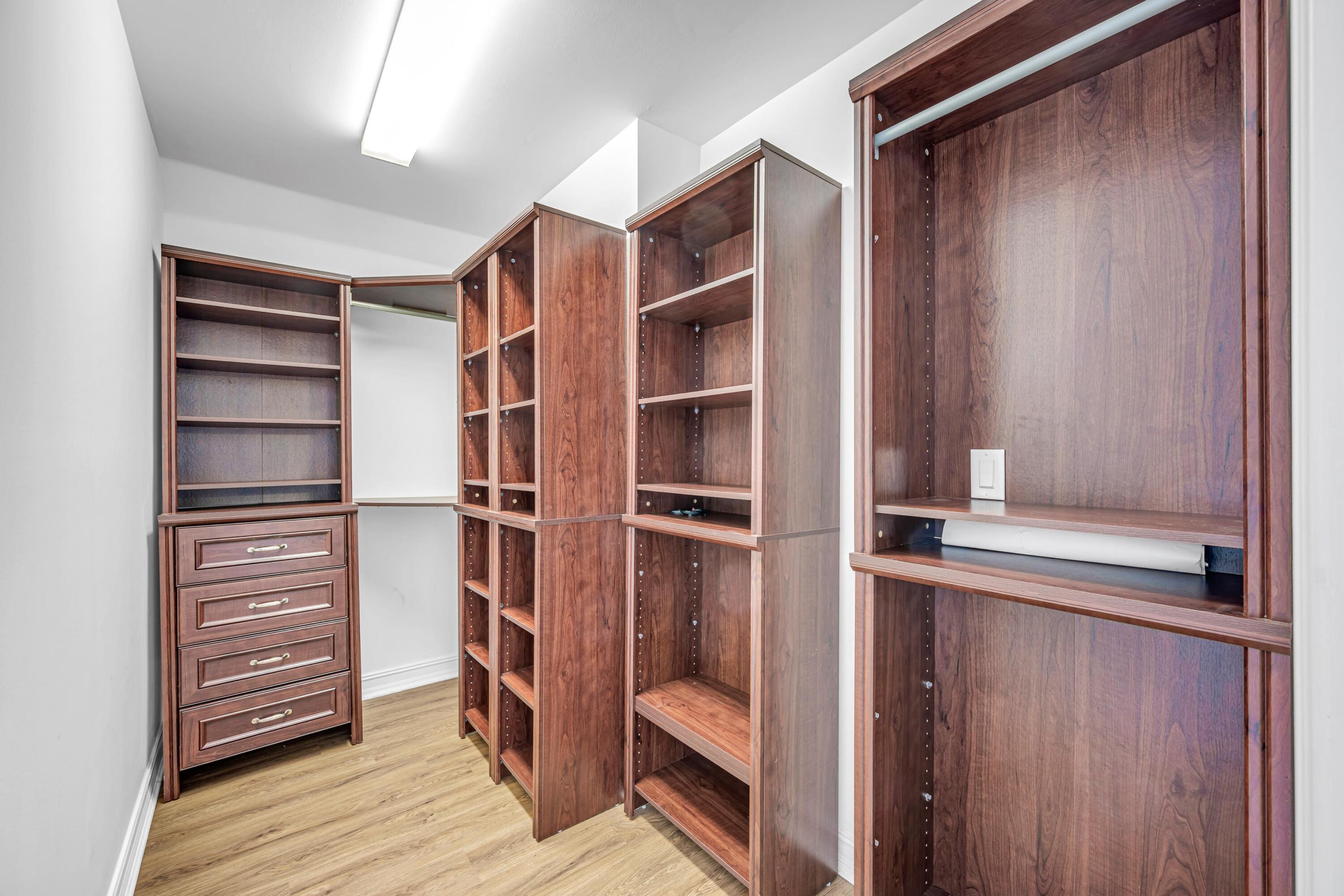 903 NE 17th #104 Fort Lauderdale, FL 33304