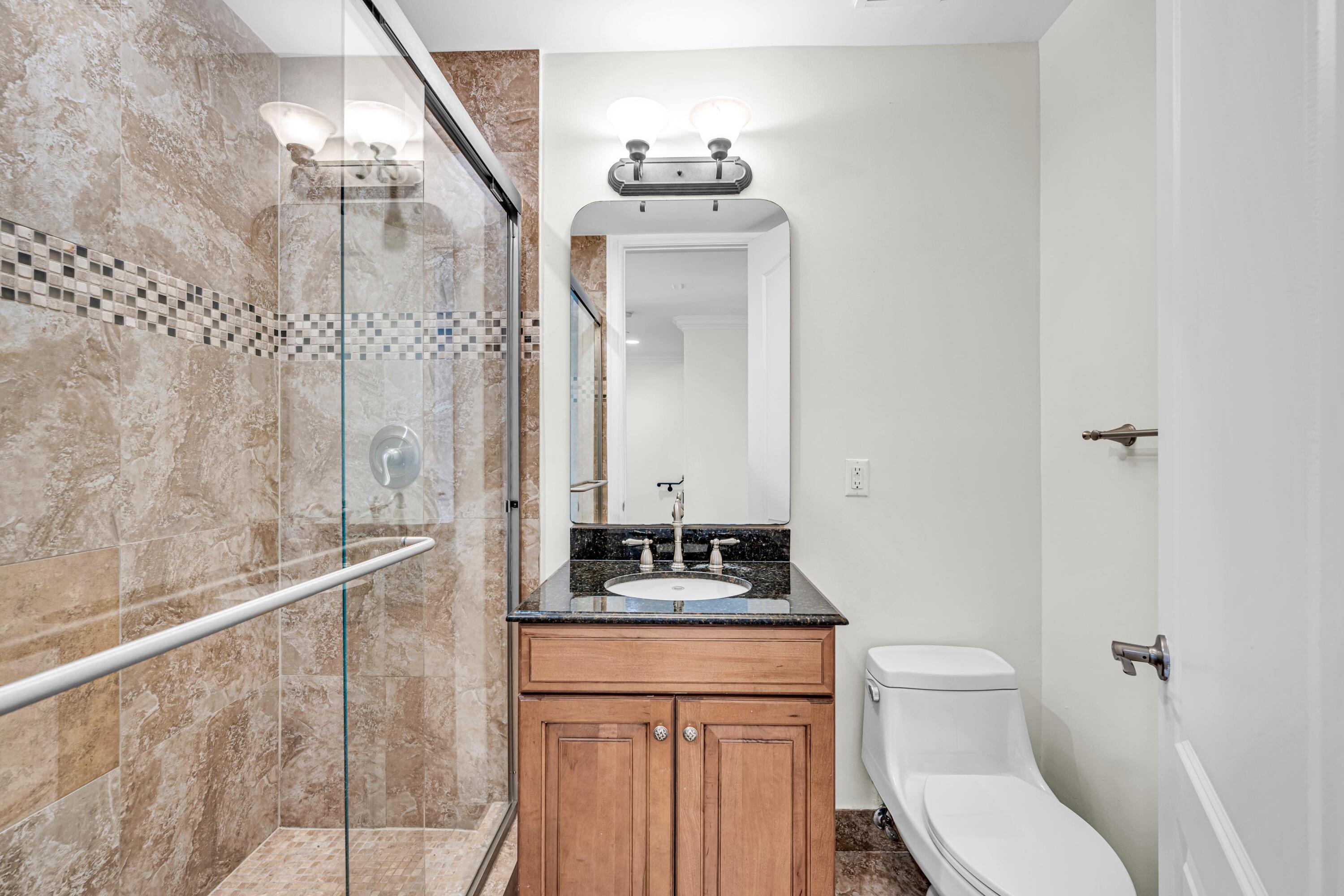 903 NE 17th #104 Fort Lauderdale, FL 33304