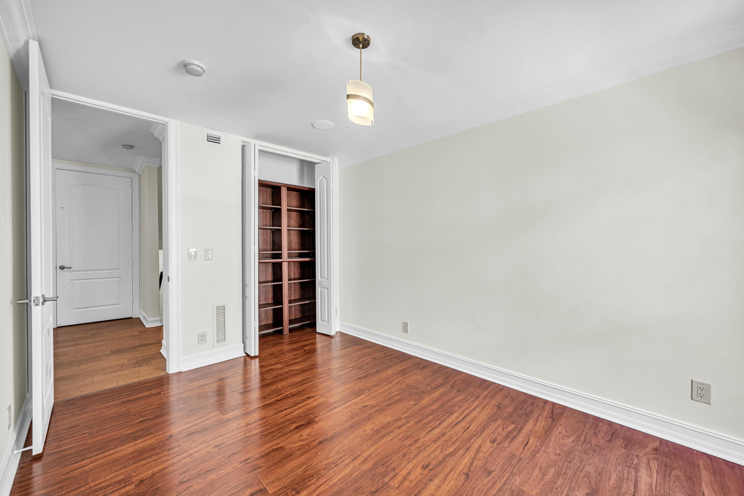 903 NE 17th #104 Fort Lauderdale, FL 33304