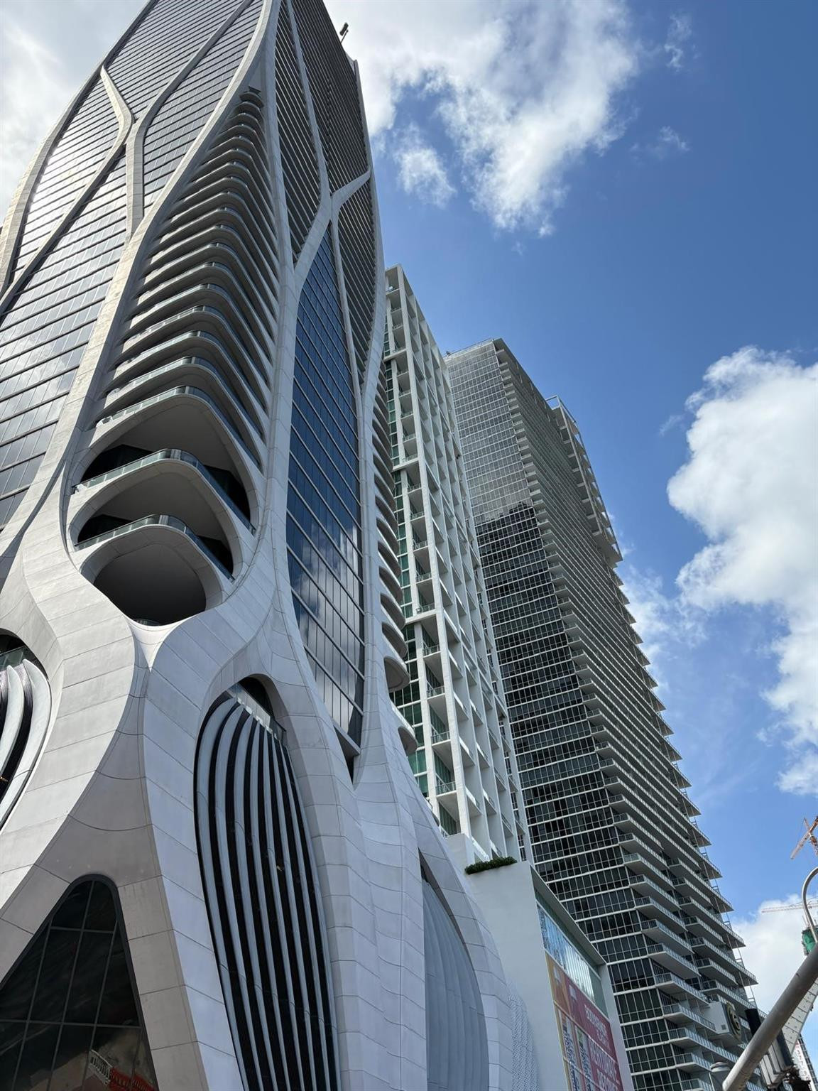 image Ten Museum Park20