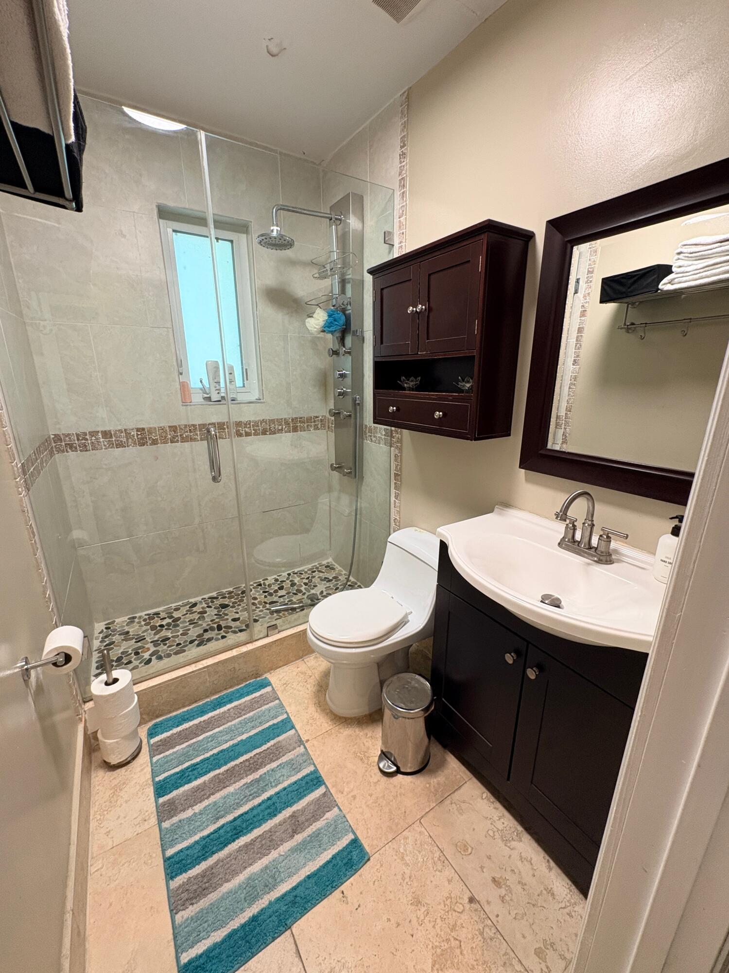 2319 Swanson Miami, FL 33133