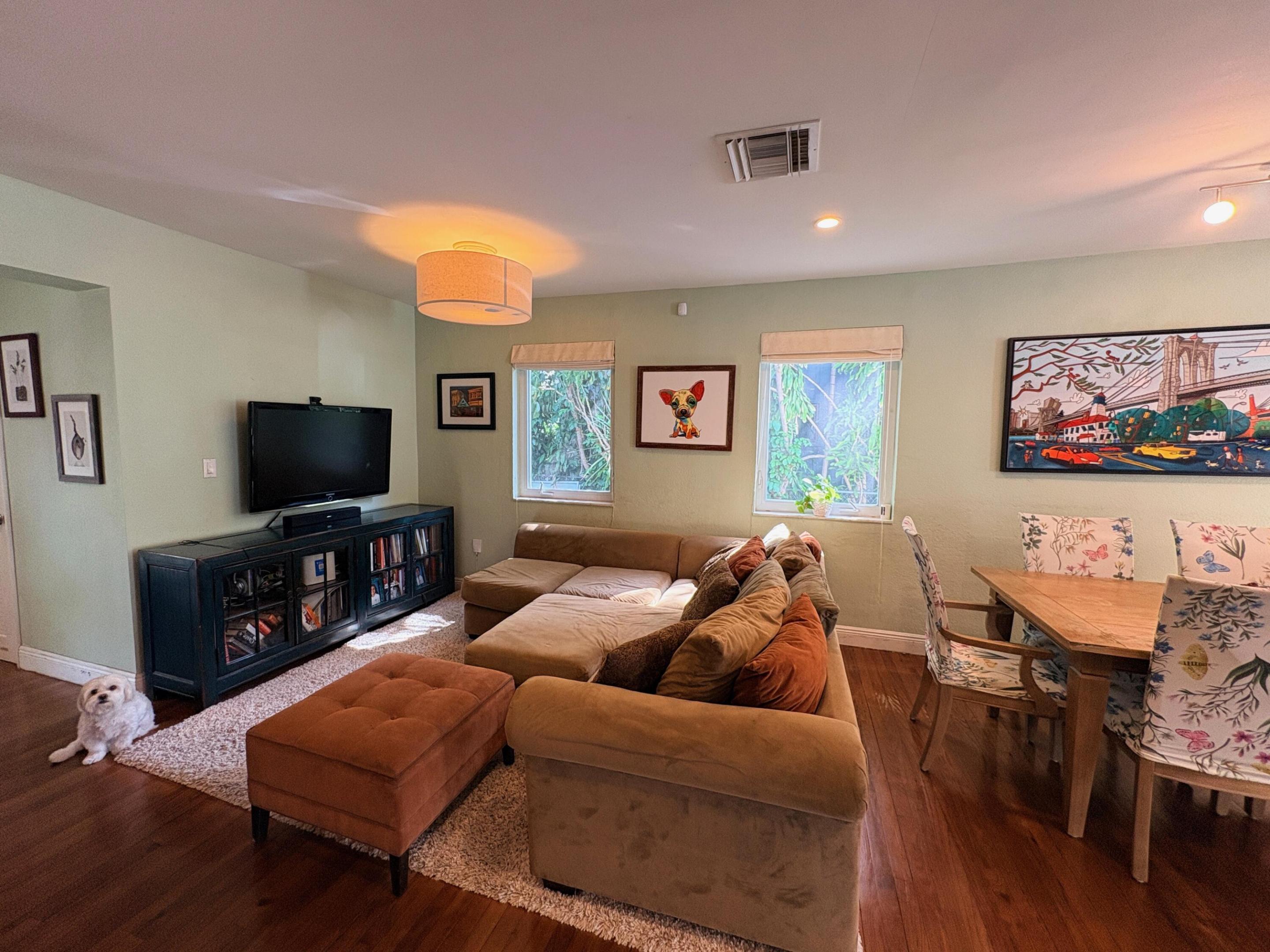 2319 Swanson Miami, FL 33133