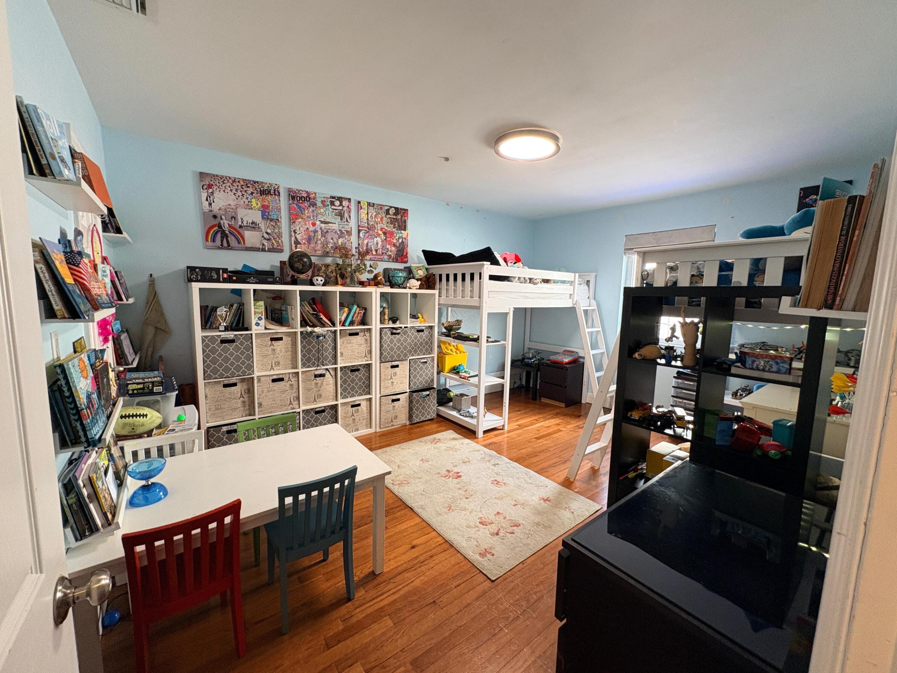 2319 Swanson Miami, FL 33133