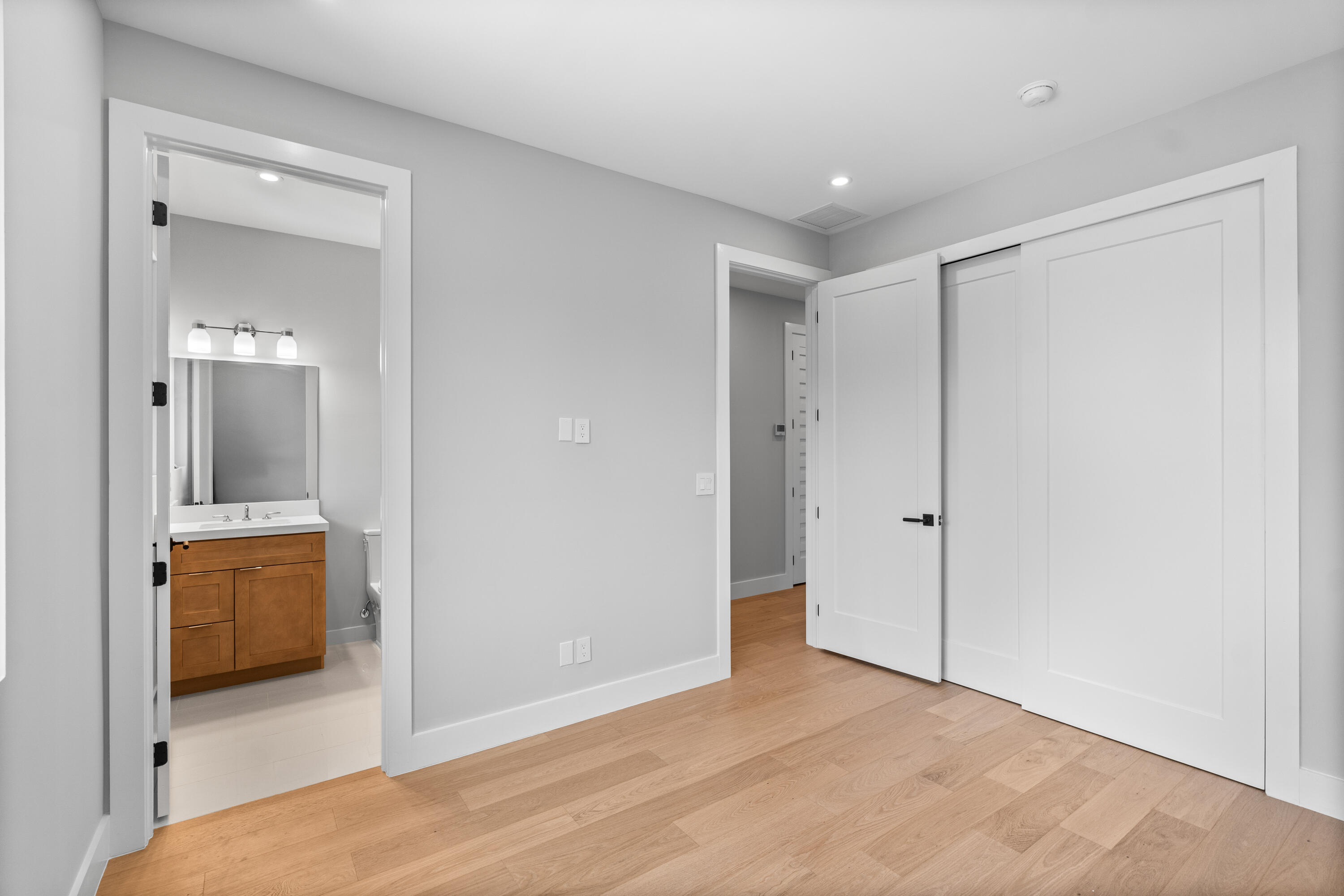 1016 SE 8th Fort Lauderdale, FL 33316
