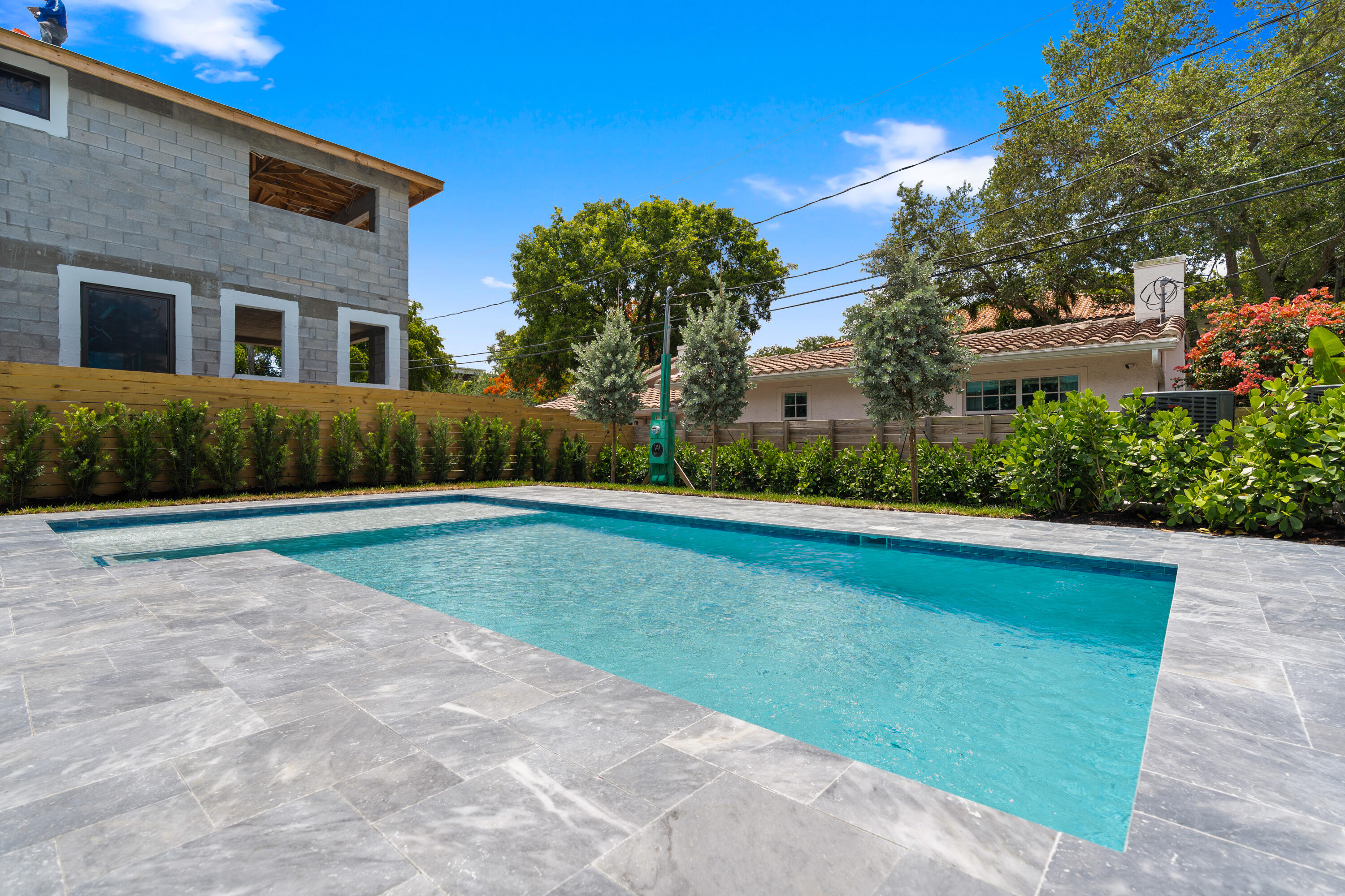 1016 SE 8th Fort Lauderdale, FL 33316