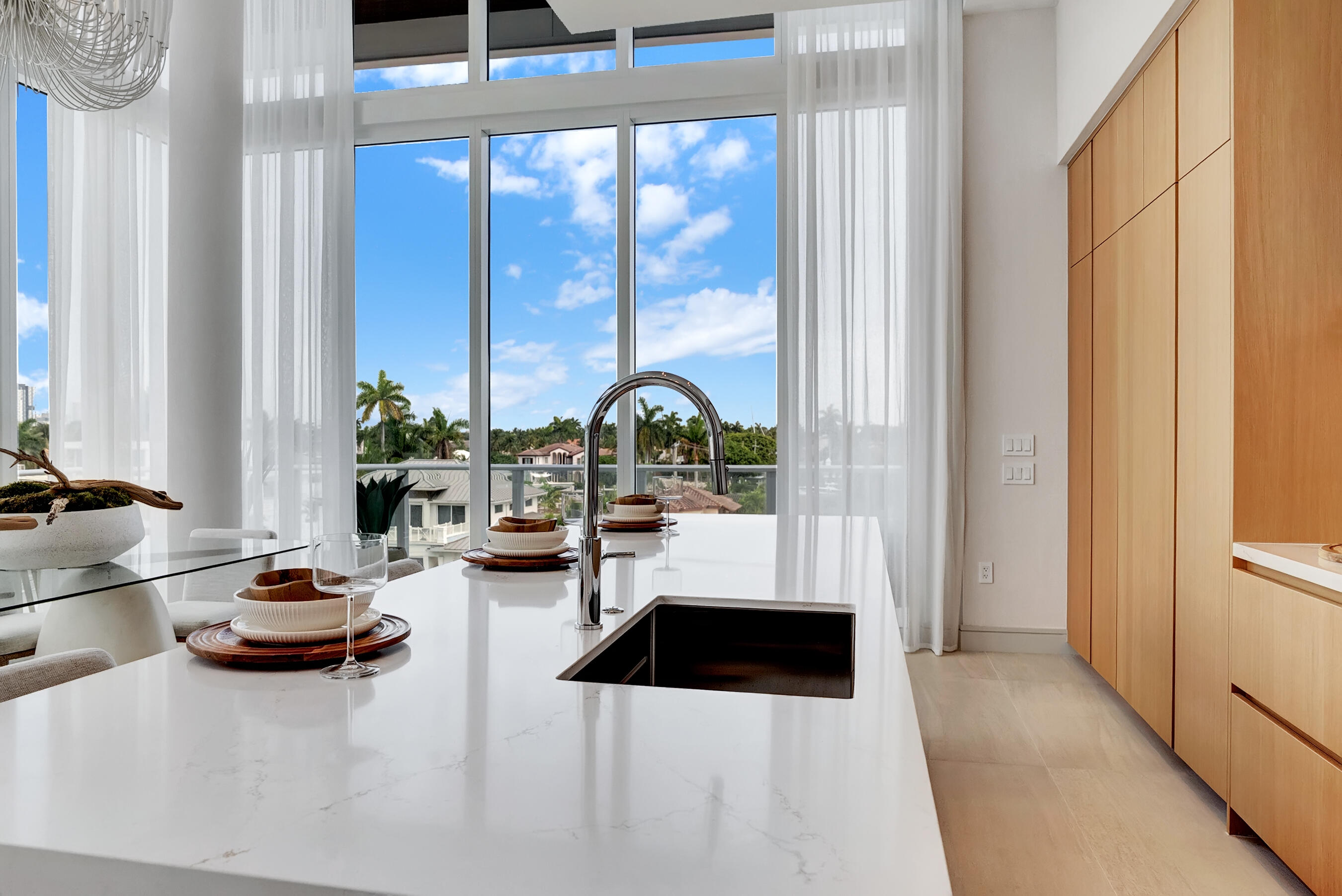 2321 SE 17th #401 Fort Lauderdale, FL 33316