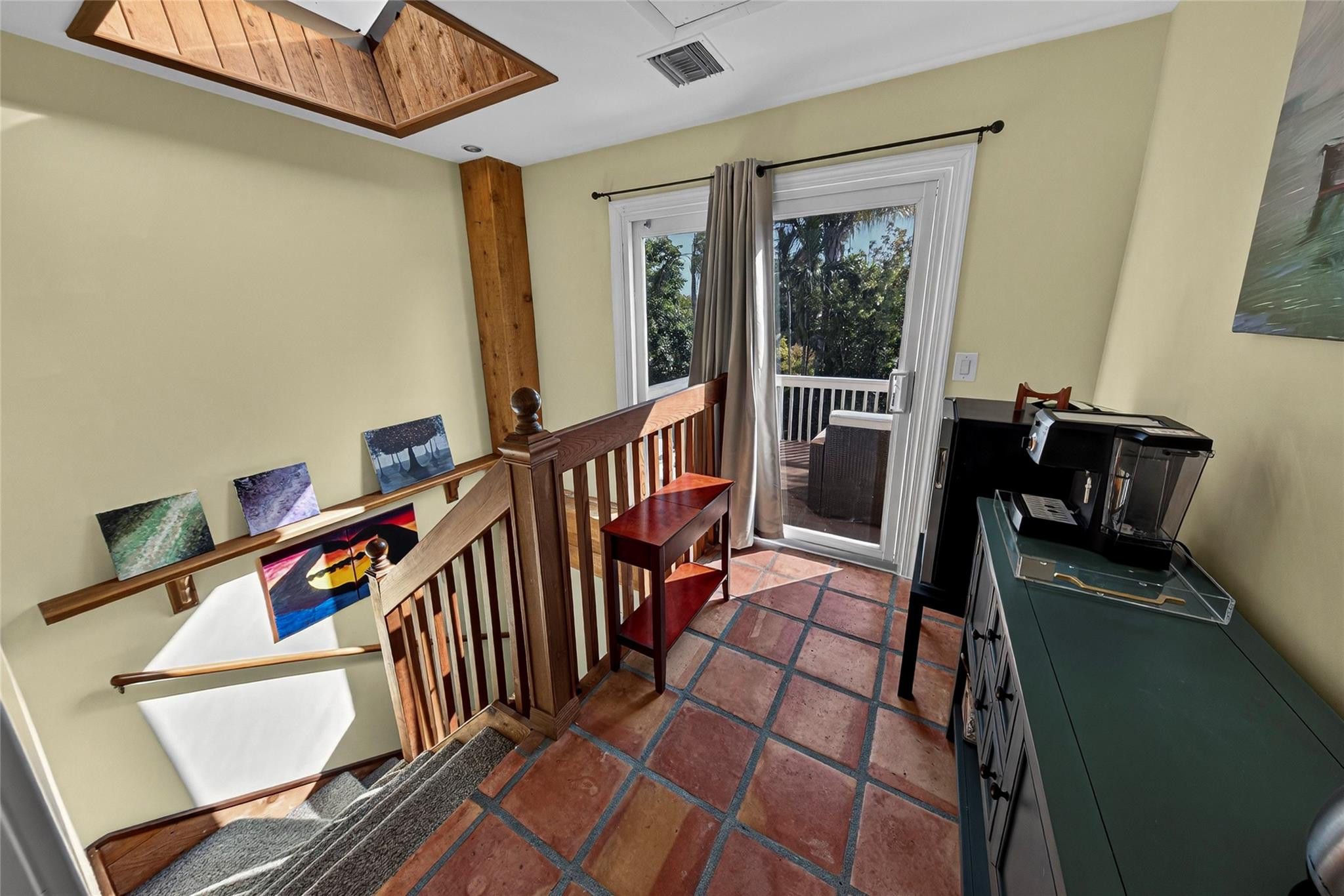 40 SW 9th Pompano Beach, FL 33060