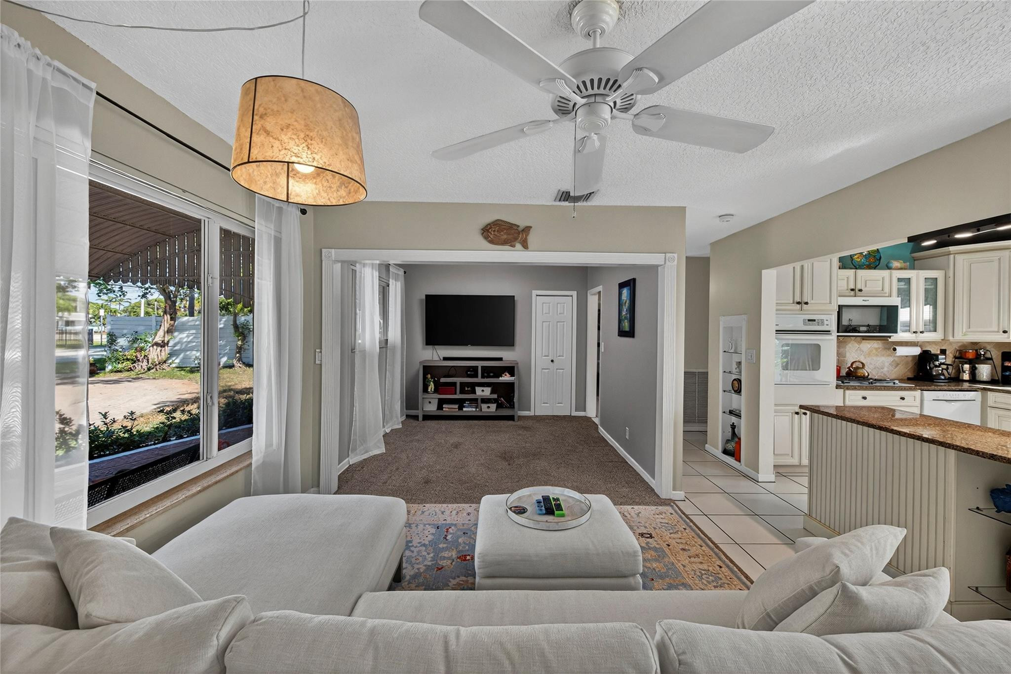 40 SW 9th Pompano Beach, FL 33060