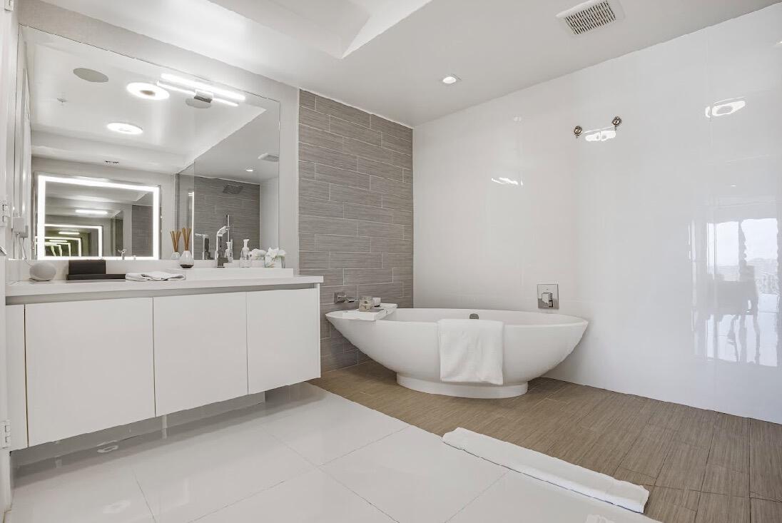 330 Sunny Isles #5-2308 Sunny Isles Beach, FL 33160