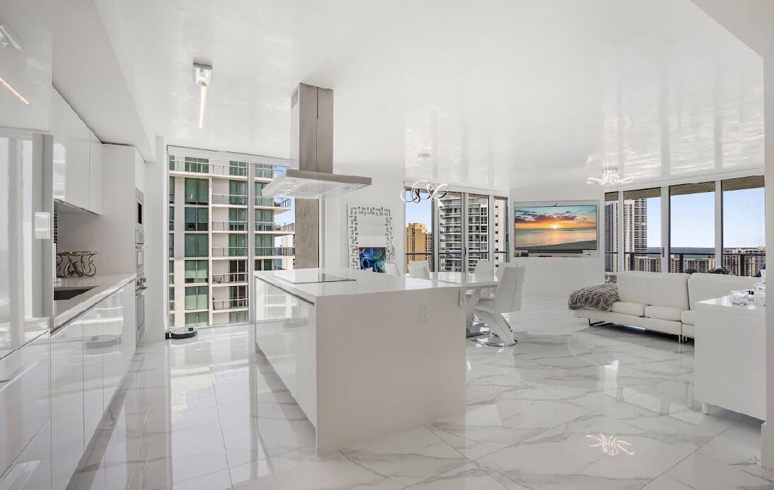 330 Sunny Isles #5-2308 Sunny Isles Beach, FL 33160