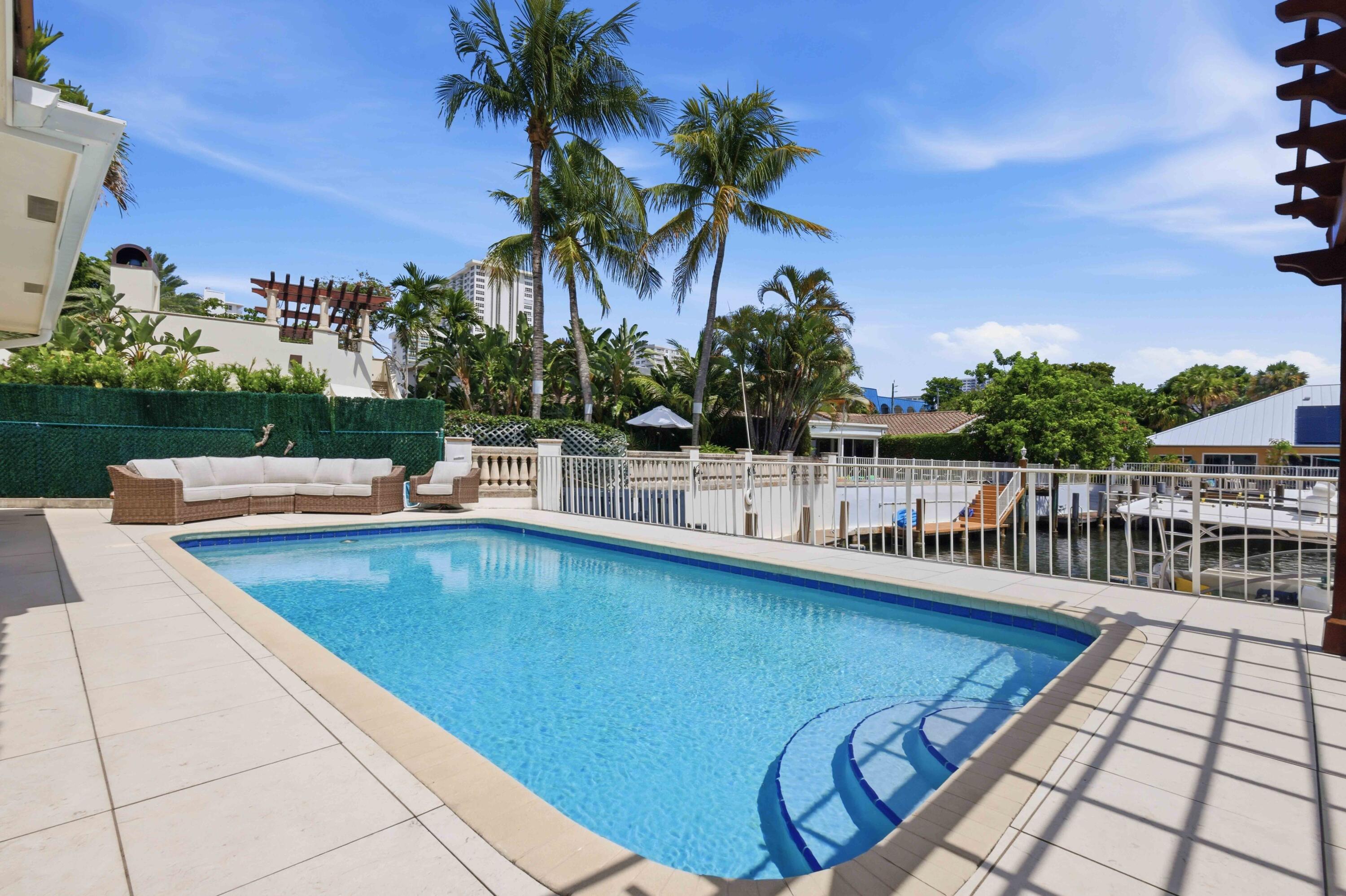 3316 NE 40th Fort Lauderdale, FL 33308