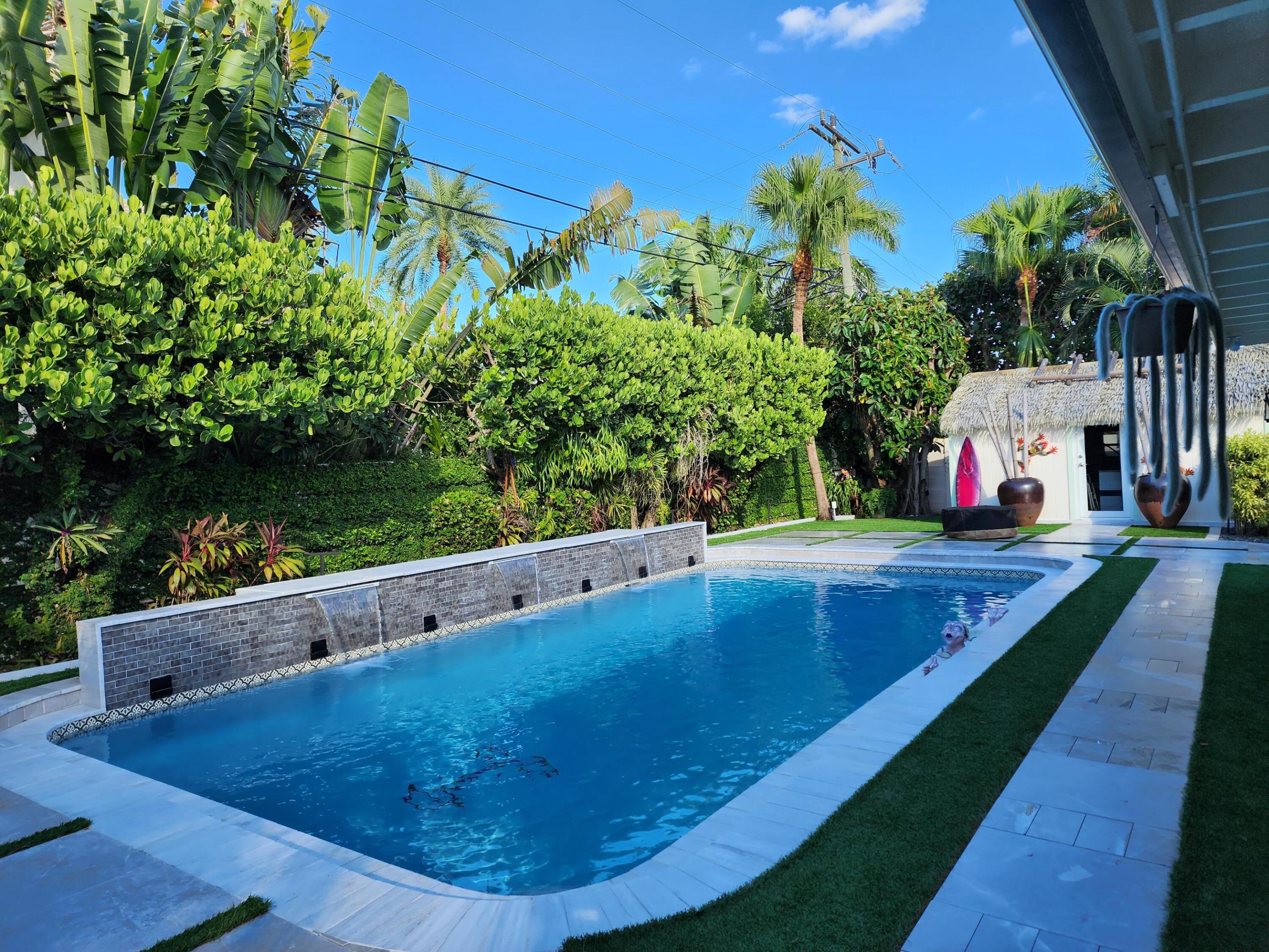716 Middle Riv Dr Fort Lauderdale, FL 33304