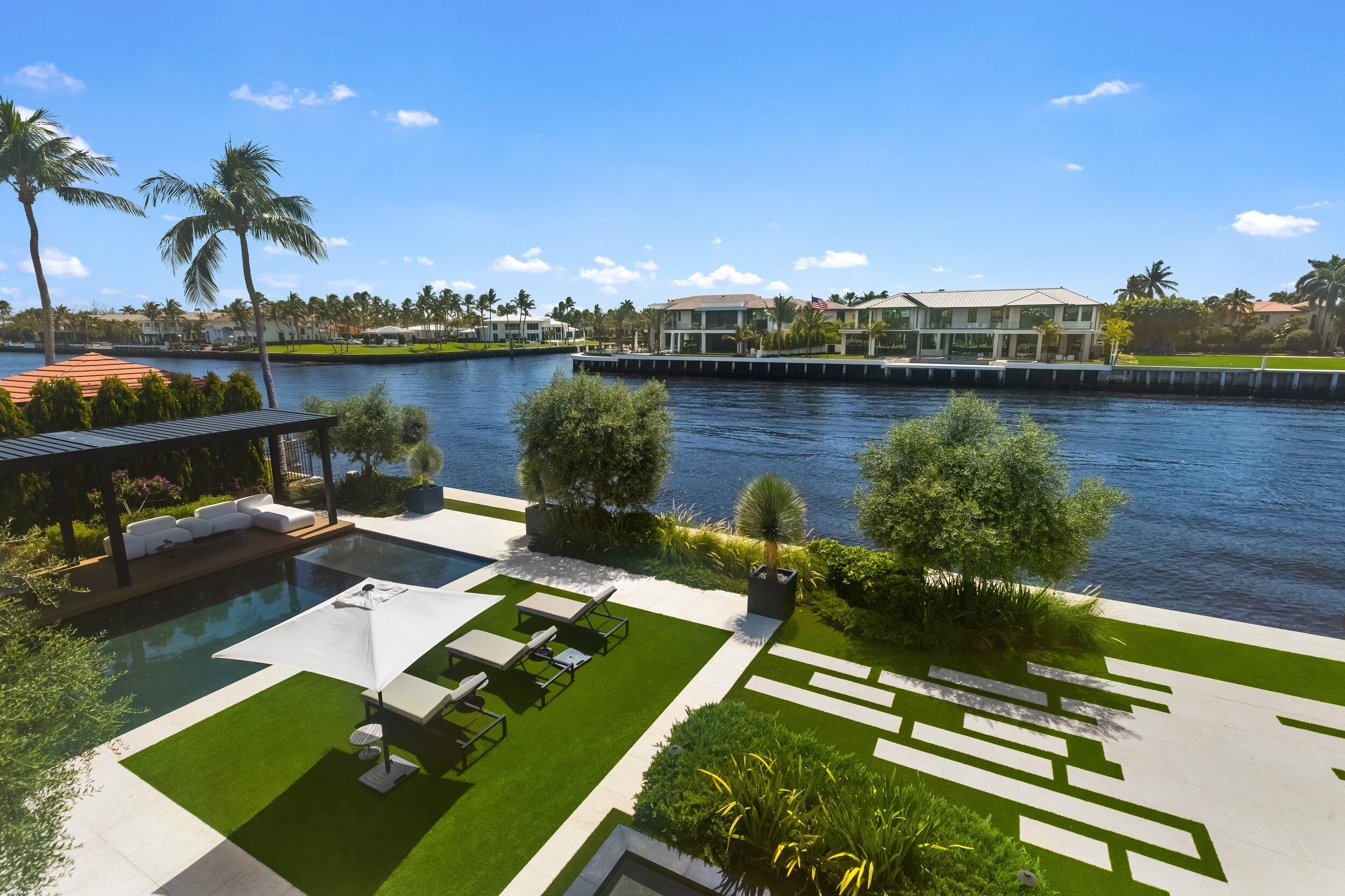 2401 Spanish Riv Rd Boca Raton, FL 33432