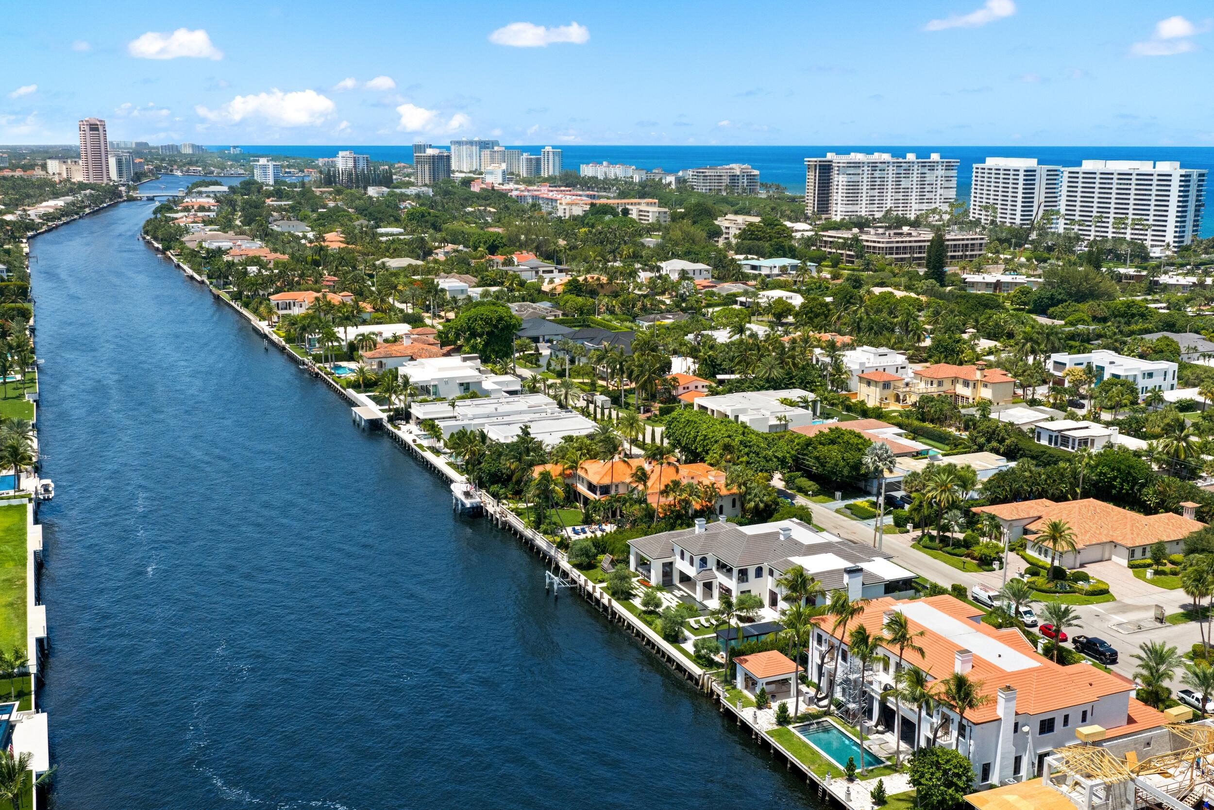 2401 Spanish Riv Rd Boca Raton, FL 33432