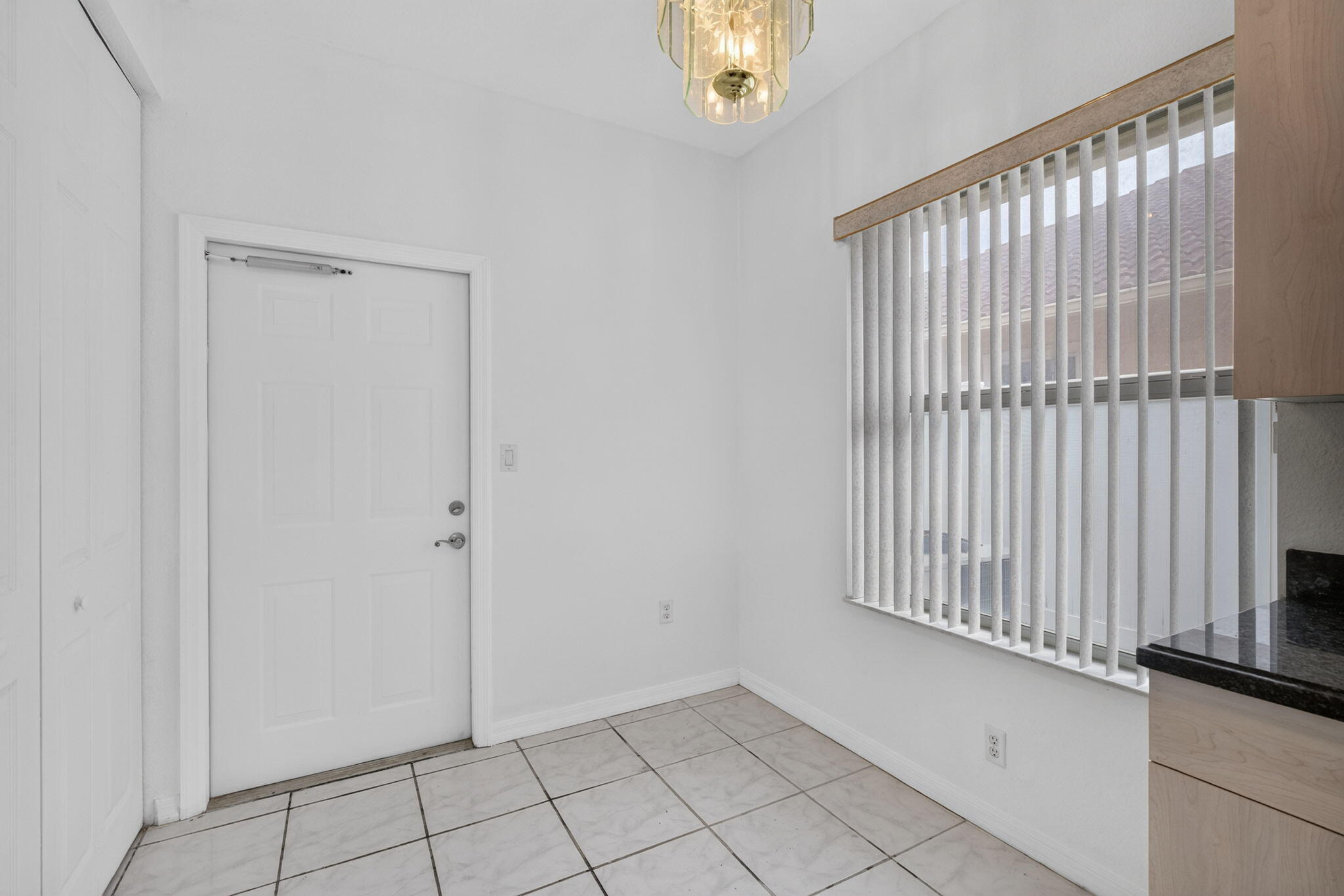 900 SE 2nd Ave Dania Beach, FL 33004