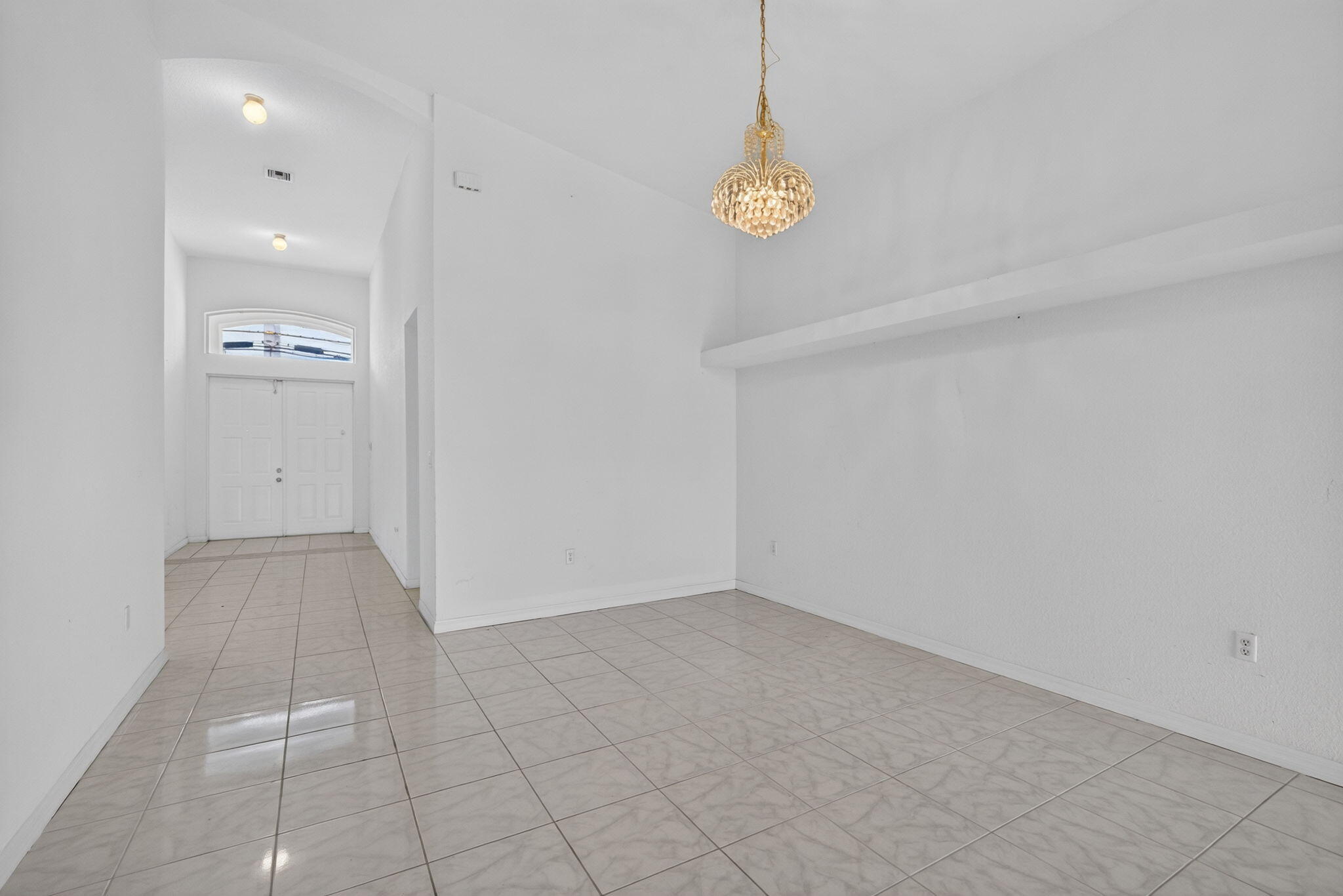 900 SE 2nd Ave Dania Beach, FL 33004