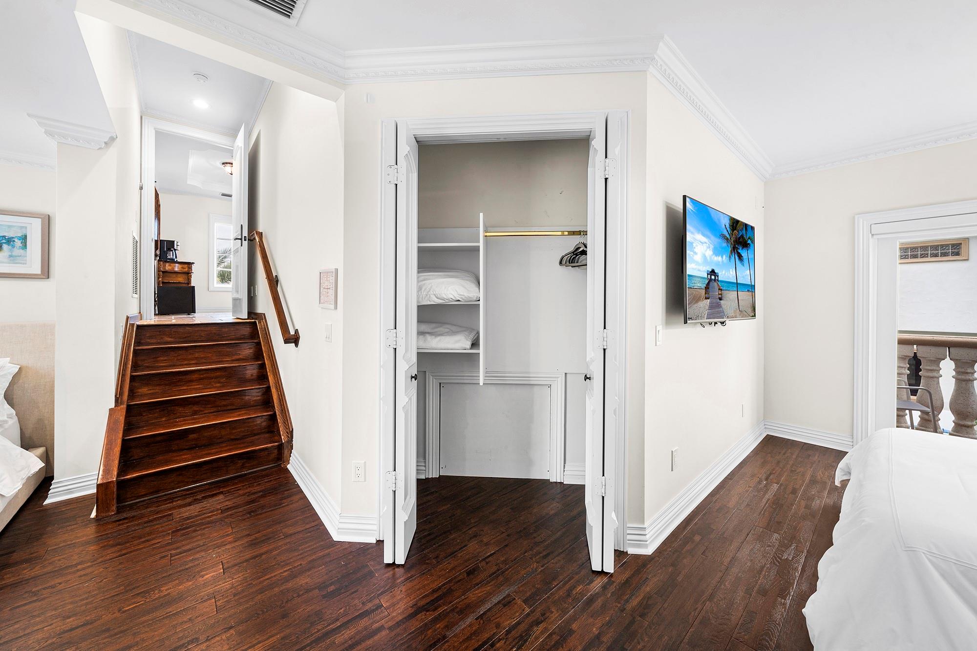 2760 N Atlantic Blvd Fort Lauderdale, FL 33308