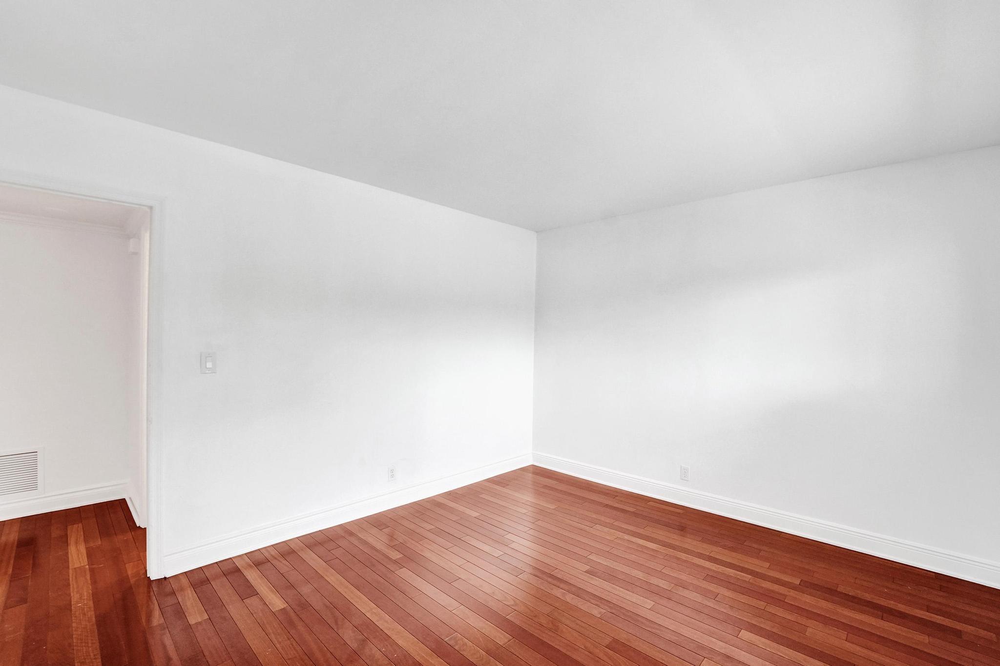 818 SE 4th St #202 Fort Lauderdale, FL 33301