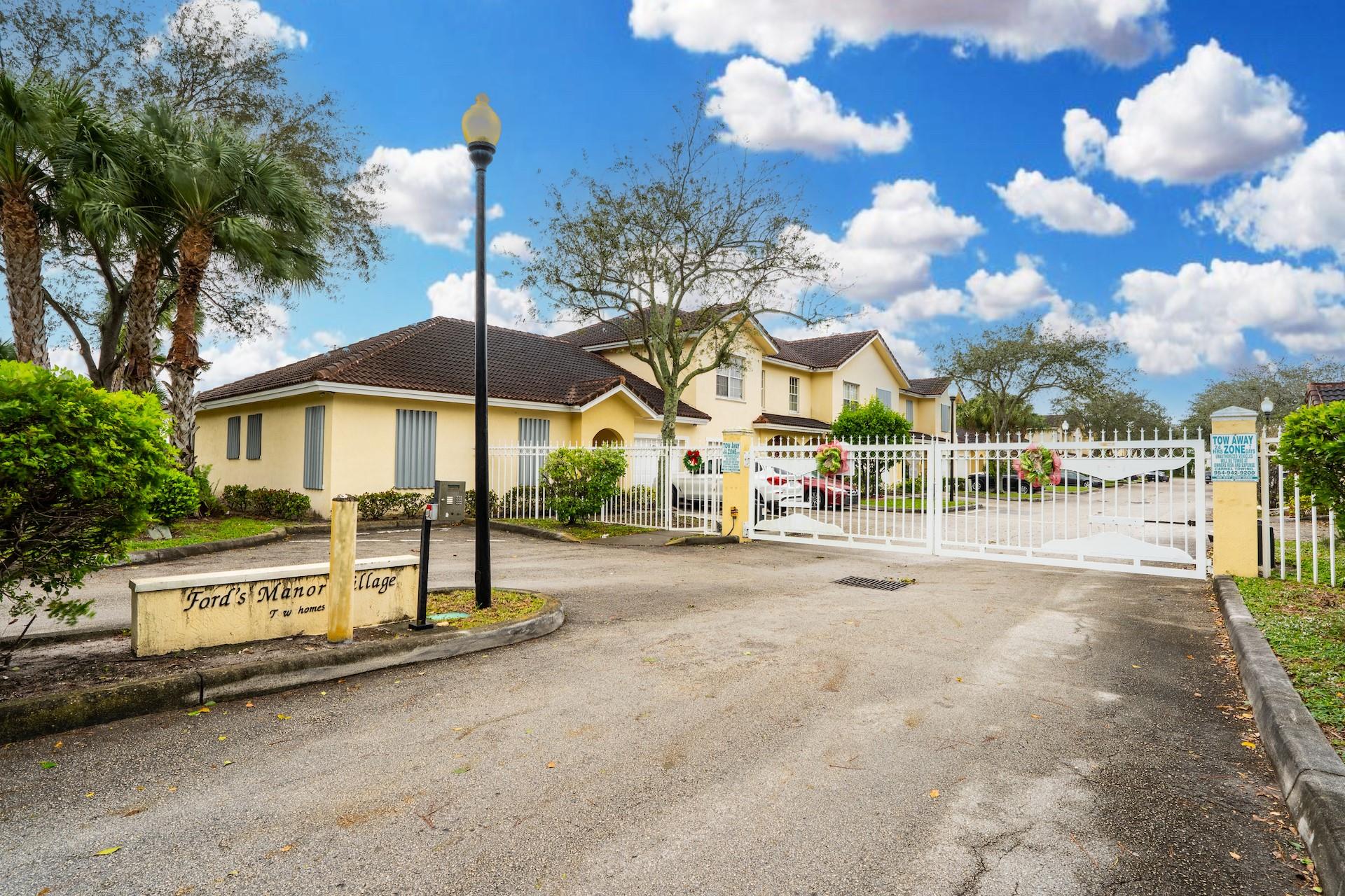 1235 NW 27th Ave