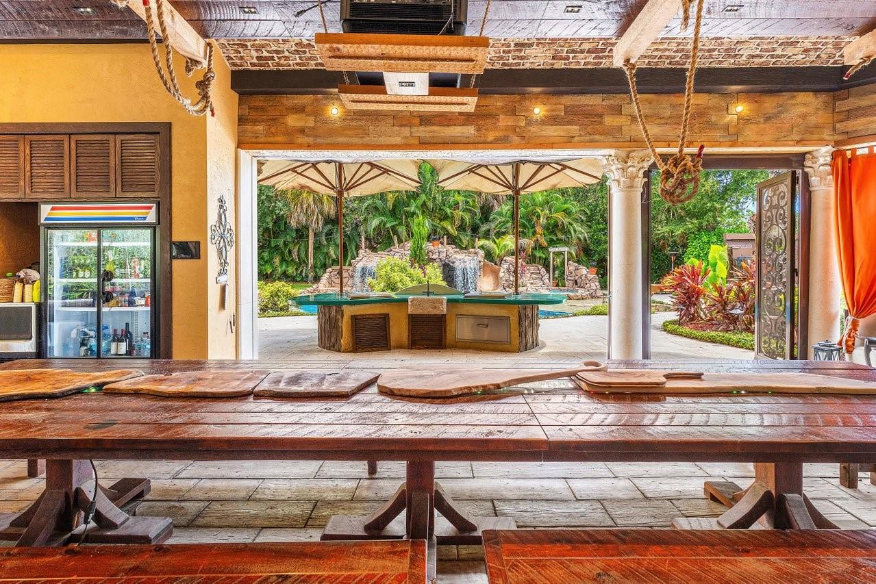 16389 Bridlewood Cir Delray Beach, FL 33445