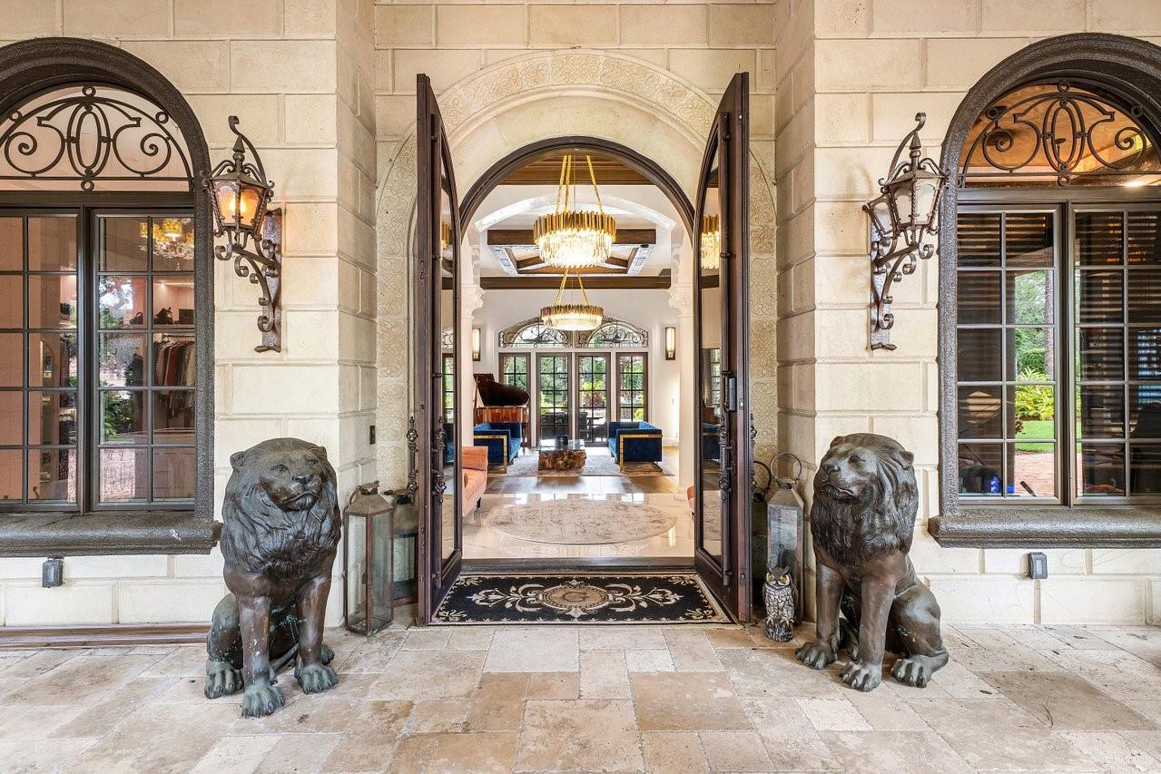 16389 Bridlewood Cir Delray Beach, FL 33445