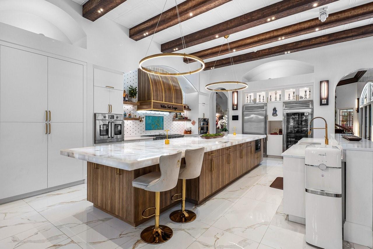 16389 Bridlewood Cir Delray Beach, FL 33445