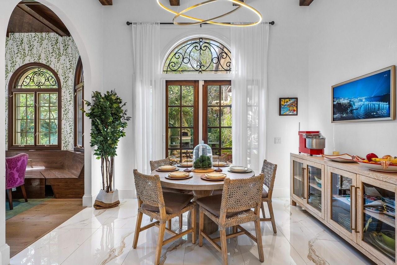 16389 Bridlewood Cir Delray Beach, FL 33445