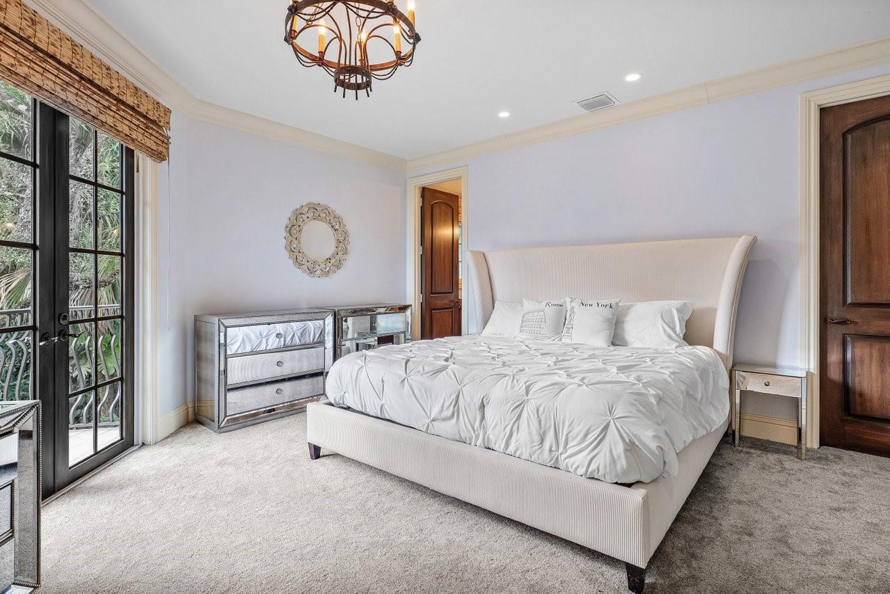 16389 Bridlewood Cir Delray Beach, FL 33445