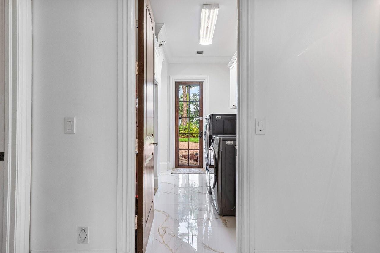 16389 Bridlewood Cir Delray Beach, FL 33445