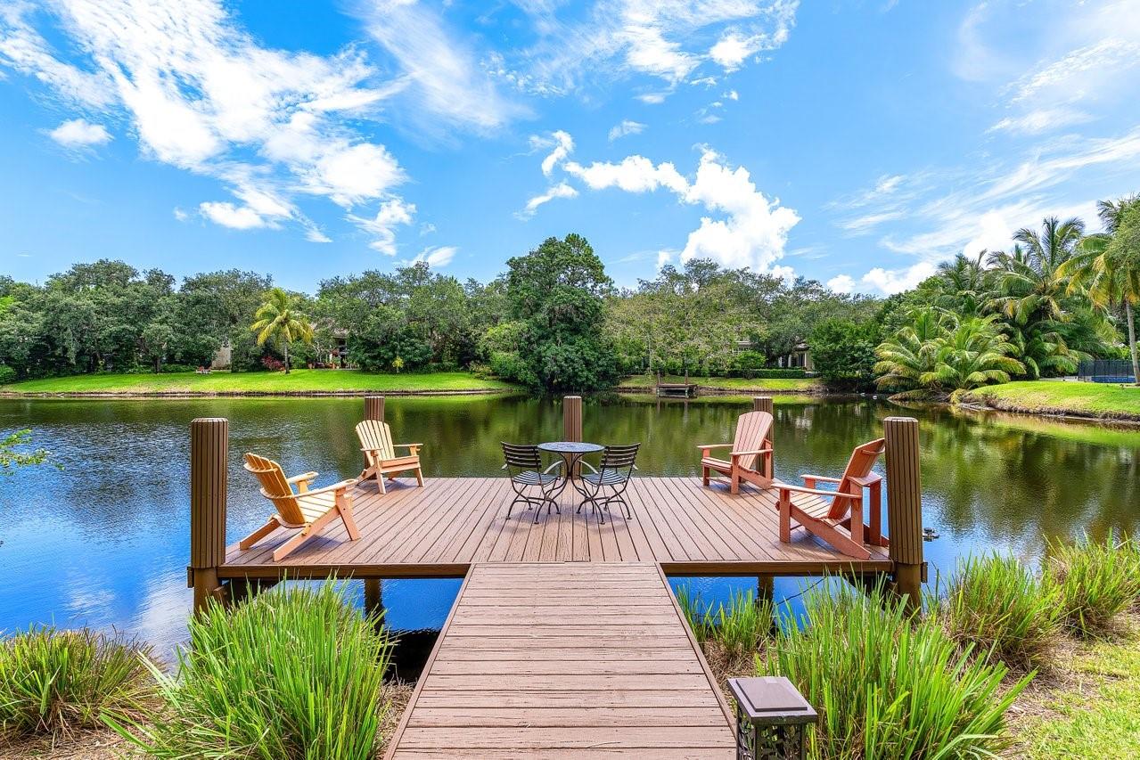 16389 Bridlewood Cir Delray Beach, FL 33445