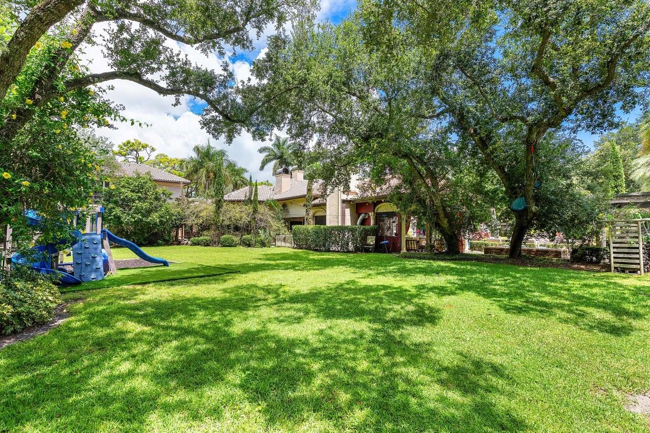 16389 Bridlewood Cir Delray Beach, FL 33445