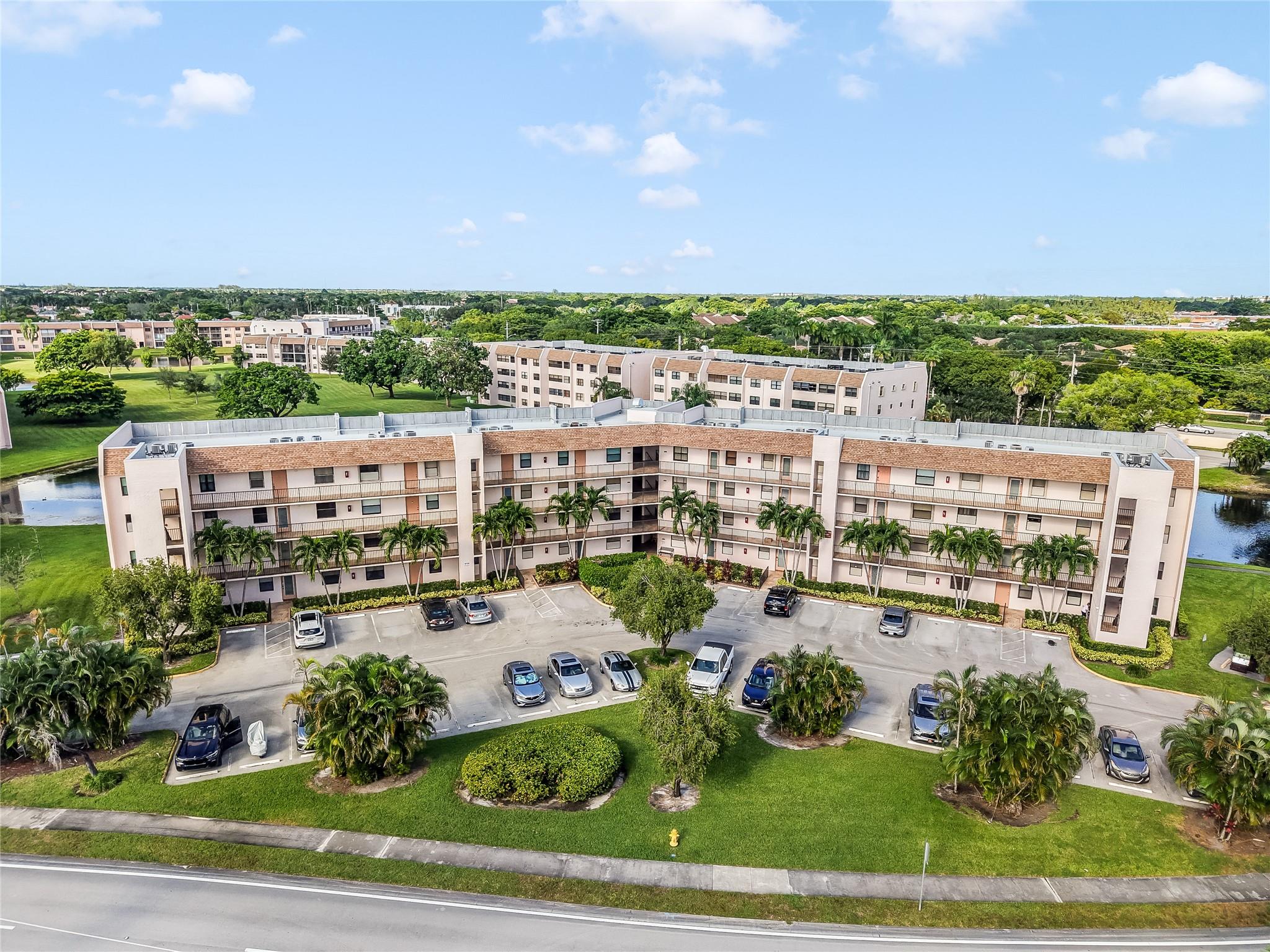 10101 Sunrise Lks Blvd #204