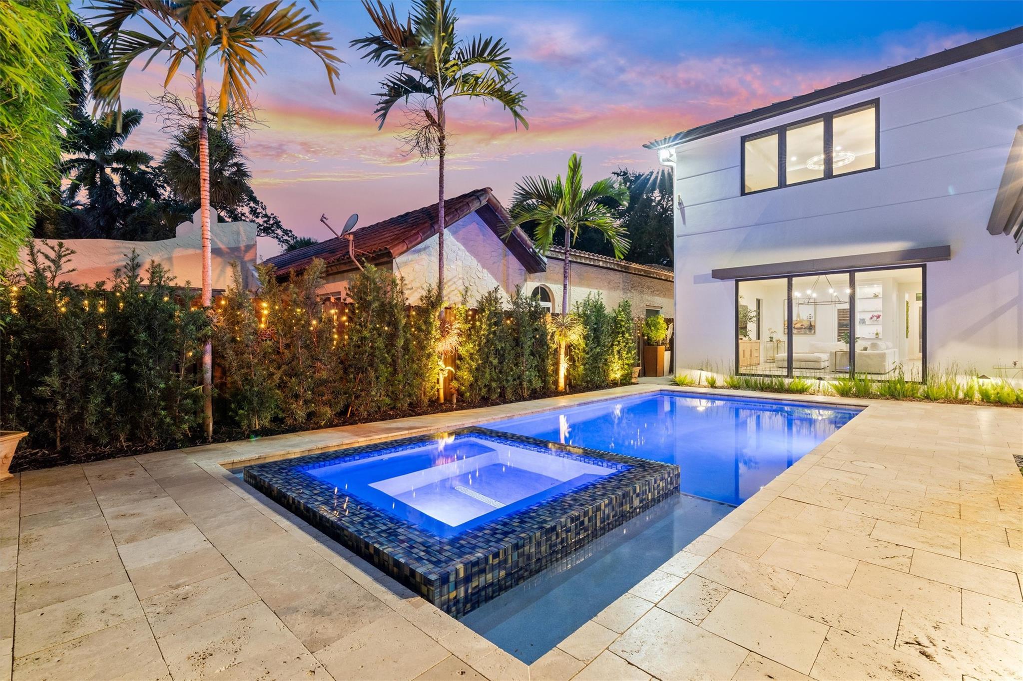 1200 SE 7th St Fort Lauderdale, FL 33301