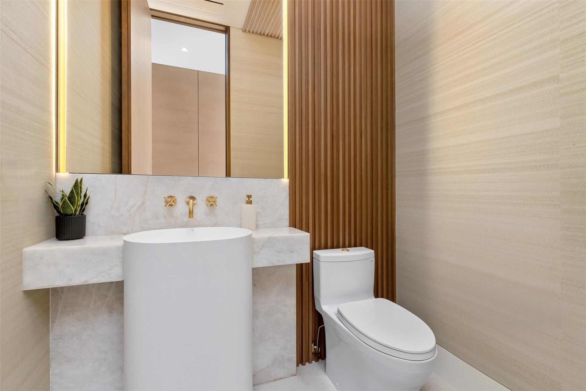 625 San Marco Dr Fort Lauderdale, FL 33301 625 San Marco Dr Fort Lauderdale, FL 33301