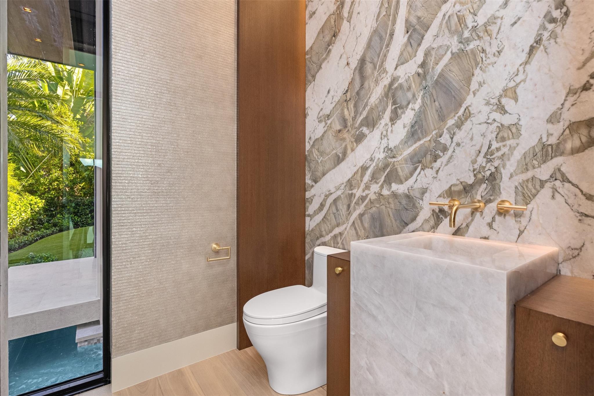 625 San Marco Dr Fort Lauderdale, FL 33301 625 San Marco Dr Fort Lauderdale, FL 33301