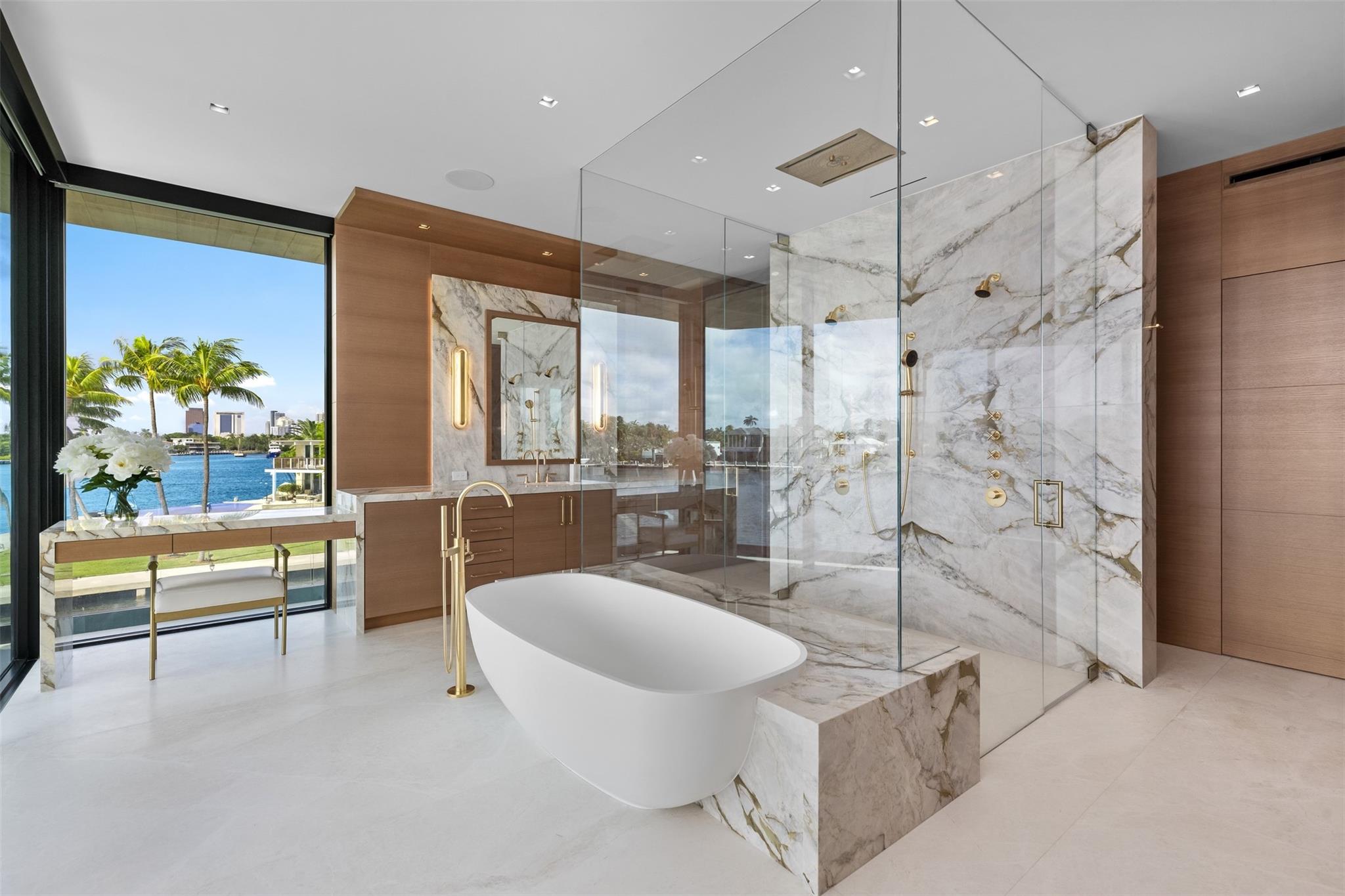 625 San Marco Dr Fort Lauderdale, FL 33301 625 San Marco Dr Fort Lauderdale, FL 33301