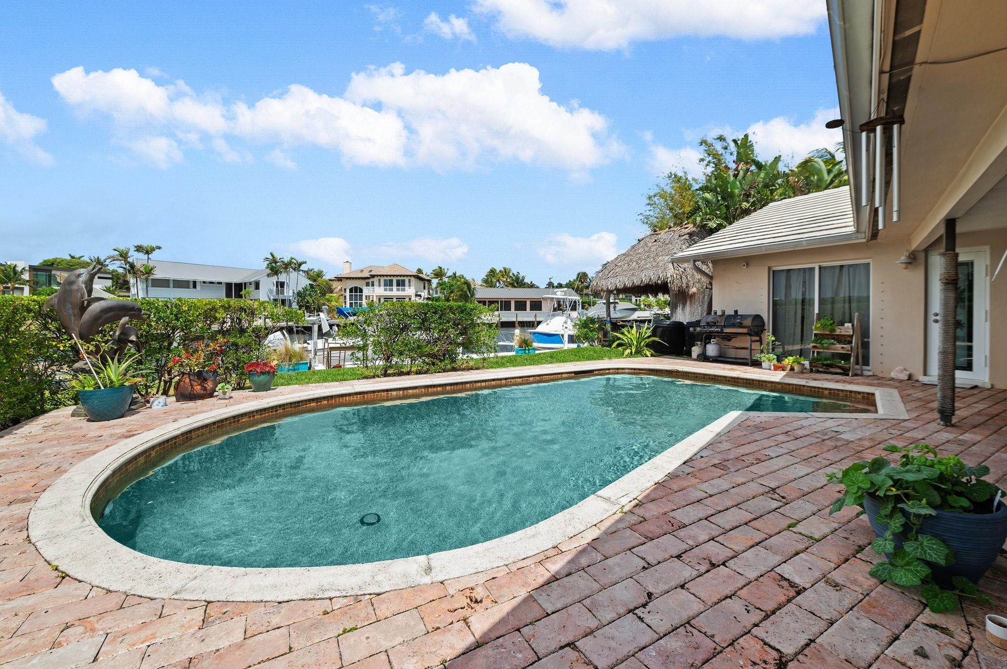 3 Sabal Is Dr Ocean Ridge, FL 33435