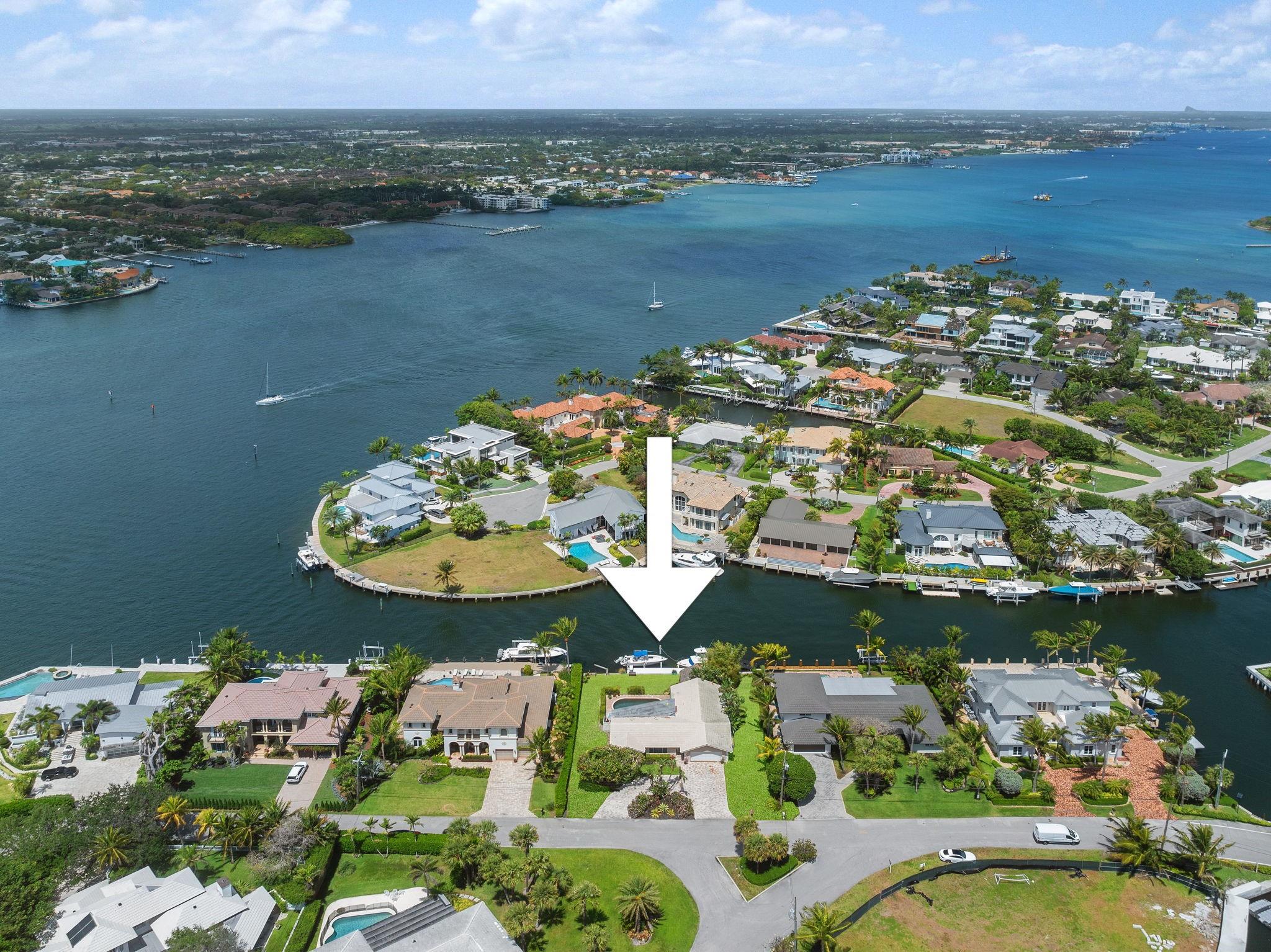 3 Sabal Is Dr Ocean Ridge, FL 33435