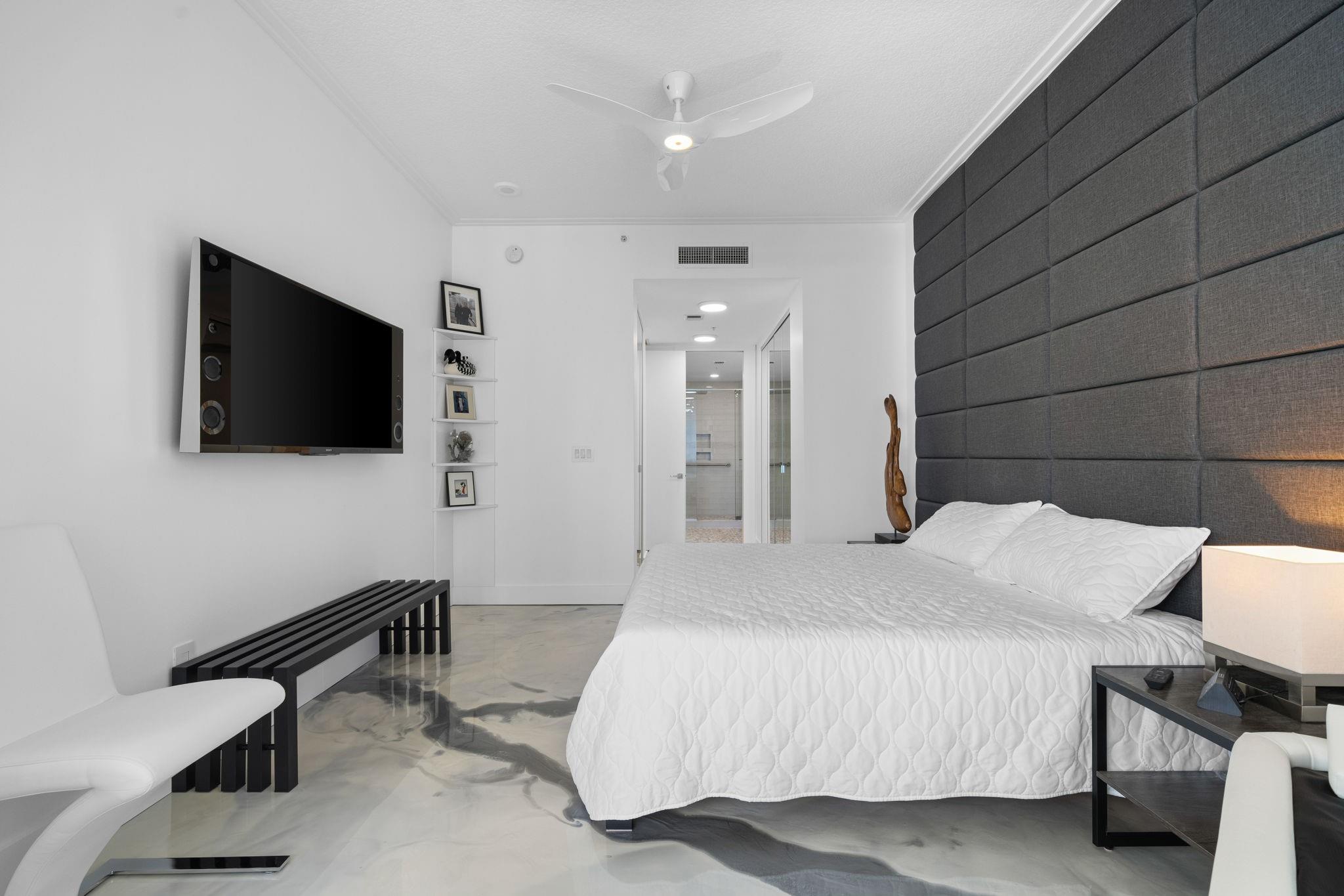 347 N New Riv Dr #PH 7 Fort Lauderdale, FL 33301