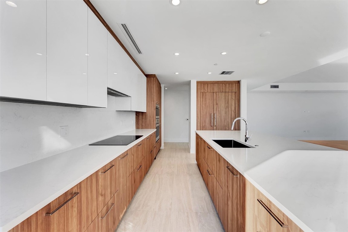 153 N Seabreeze Blvd #902-S Fort Lauderdale, FL 33304