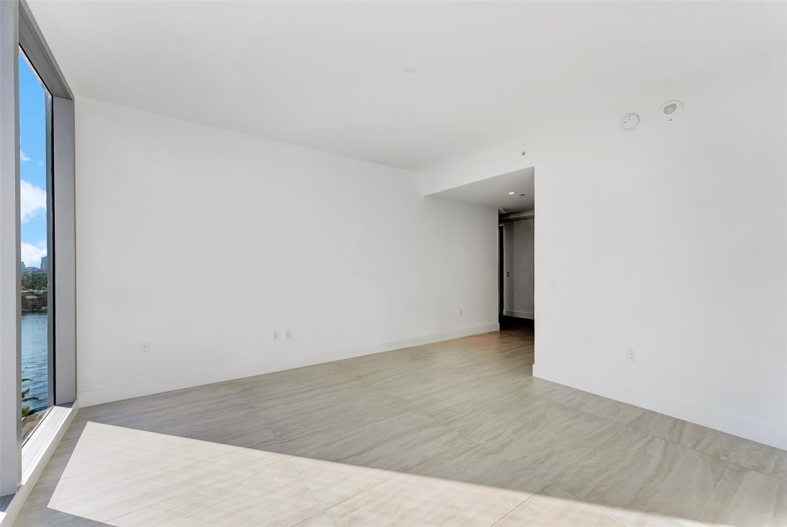 153 N Seabreeze Blvd #902-S Fort Lauderdale, FL 33304