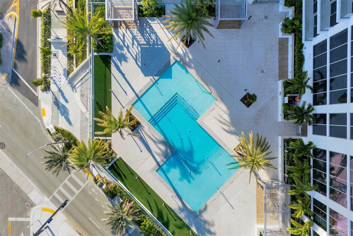 153 N Seabreeze Blvd #902-S Fort Lauderdale, FL 33304