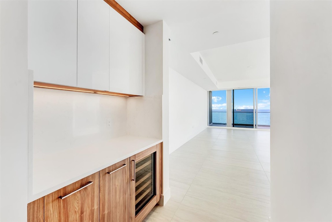 153 N Seabreeze Blvd #902-S Fort Lauderdale, FL 33304