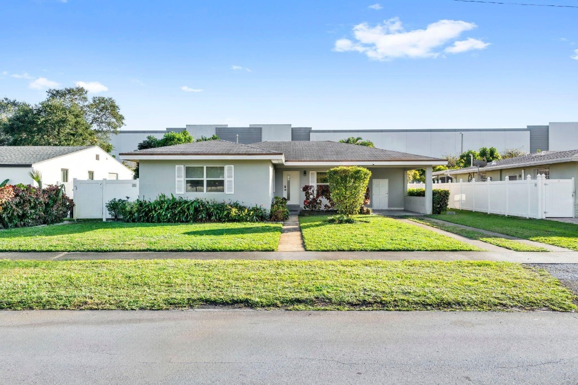 1260 SW 32nd Fort Lauderdale, FL 33315