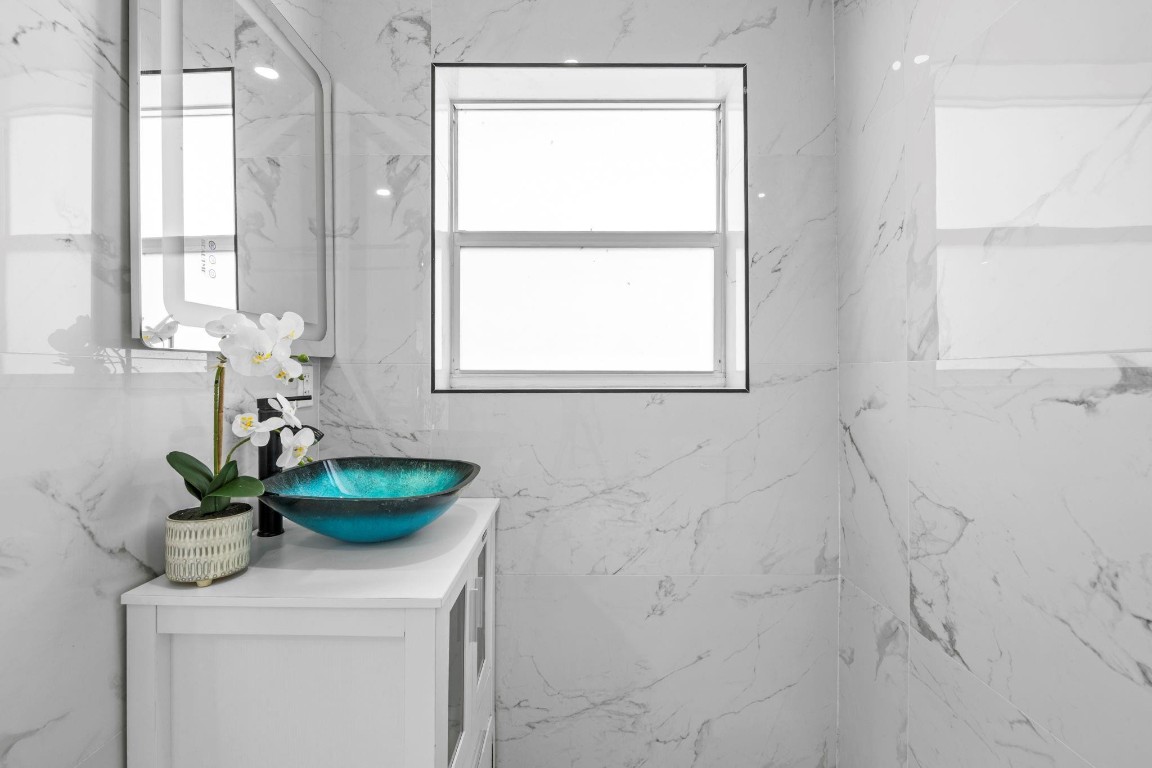 1260 SW 32nd Fort Lauderdale, FL 33315