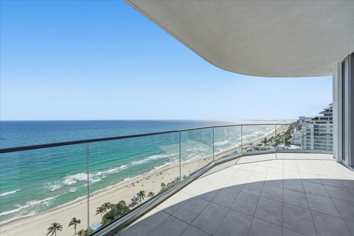 151 N Seabreeze #1601 E Fort Lauderdale, FL 33304