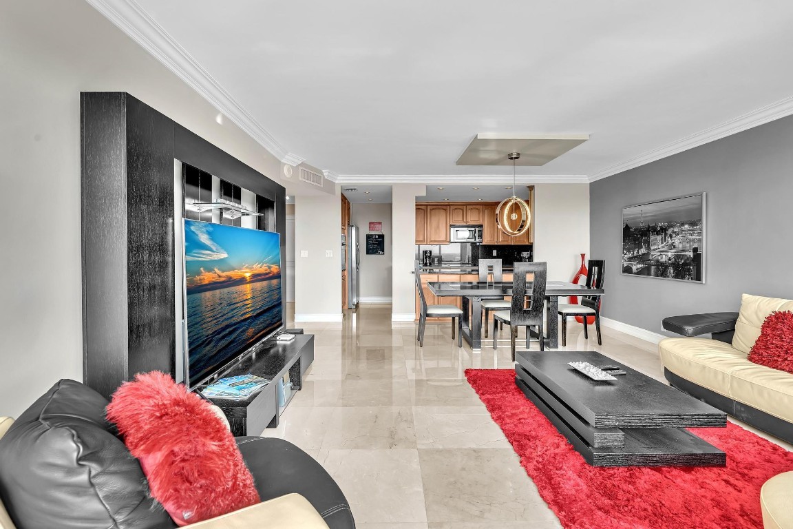 Undisclosed Address Fort Lauderdale, FL 33308