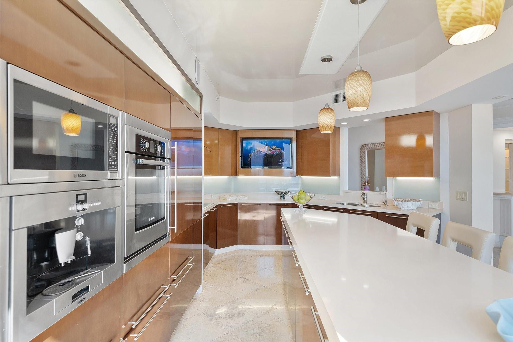 3100 N Ocean #1910 Fort Lauderdale, FL 33308